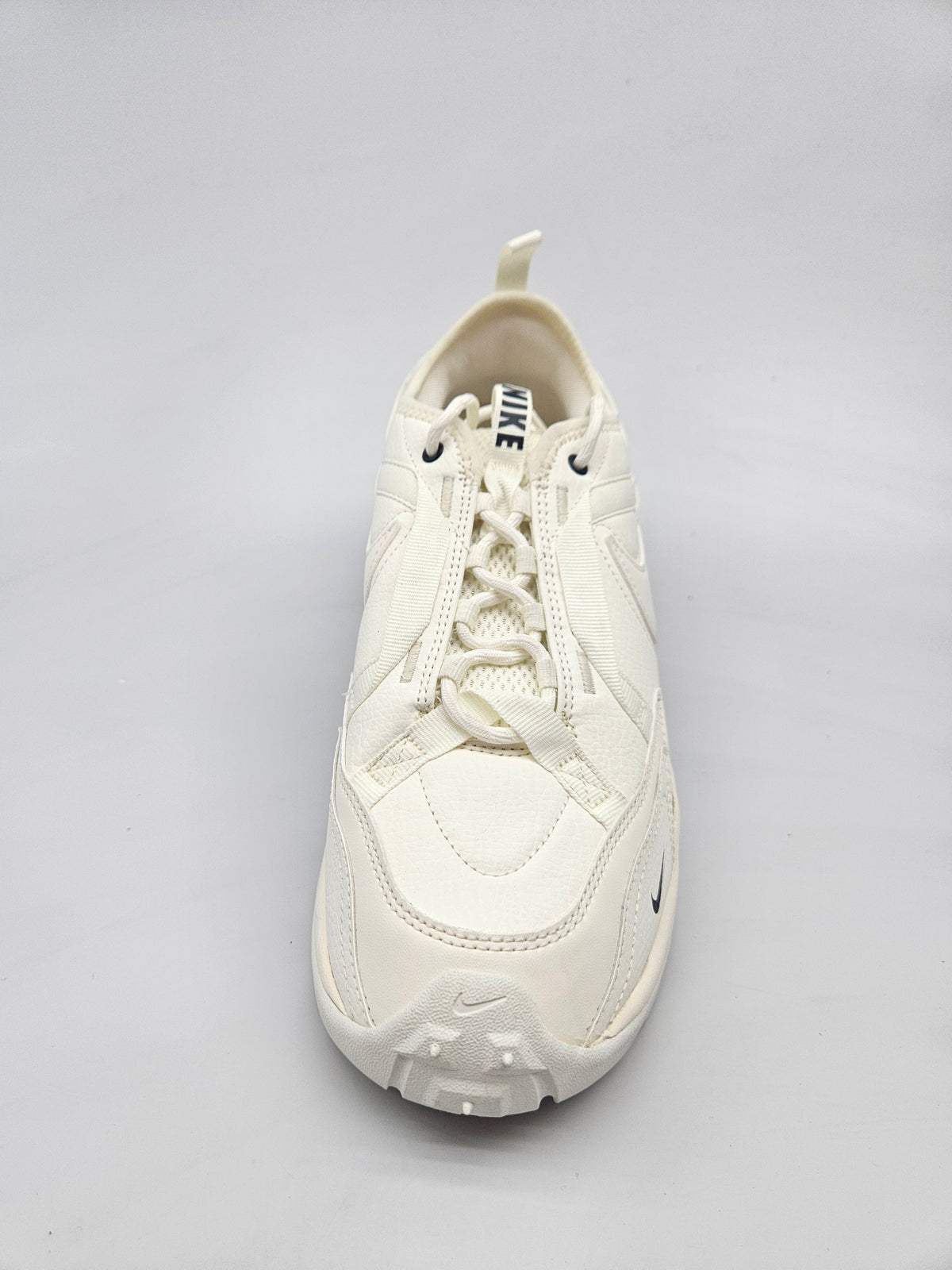 NIKE NOVI ORIGINAL PATIKI BR 41