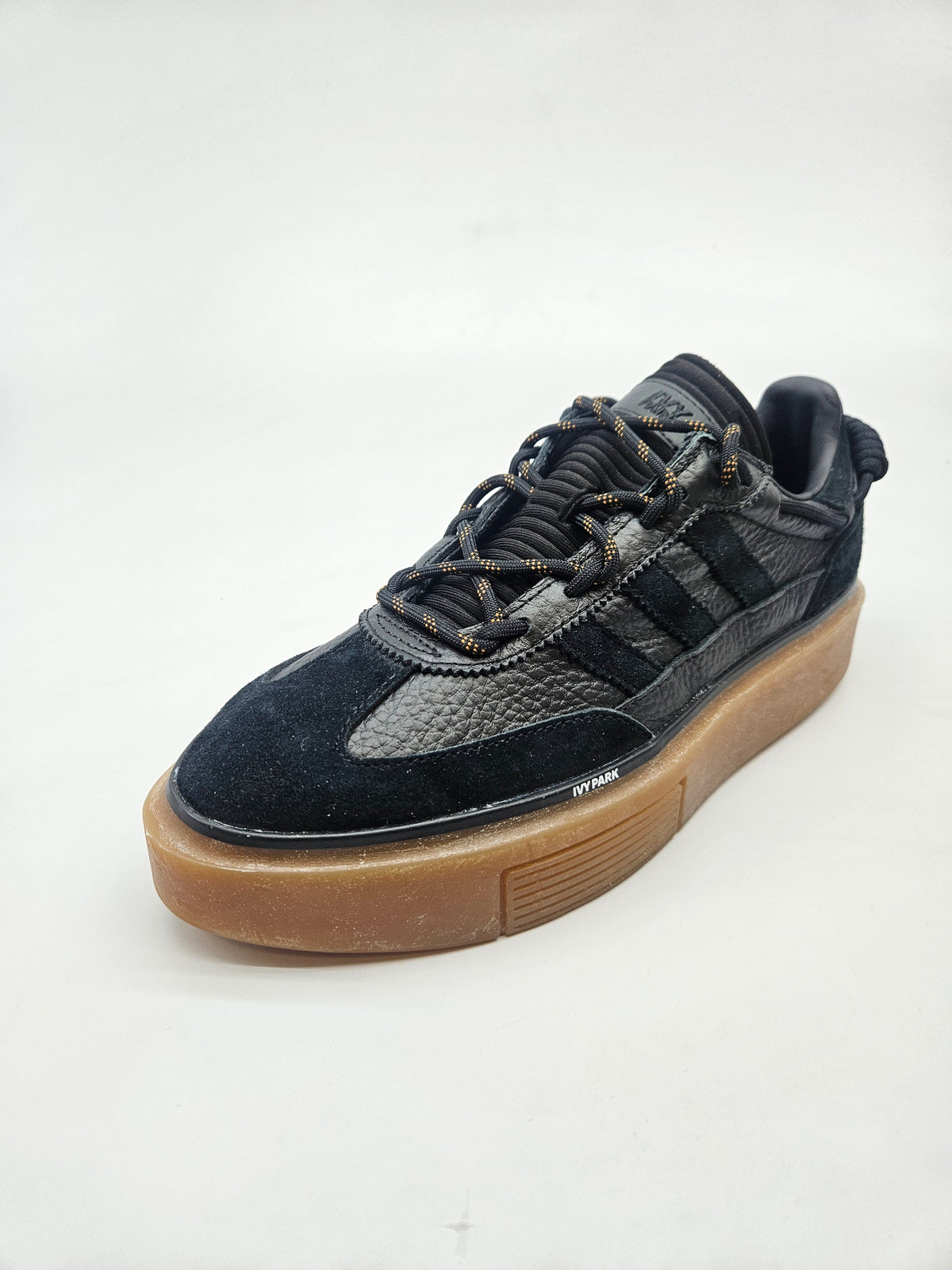 ADIDAS NOVI ORIGINAL PATIKI BR 39