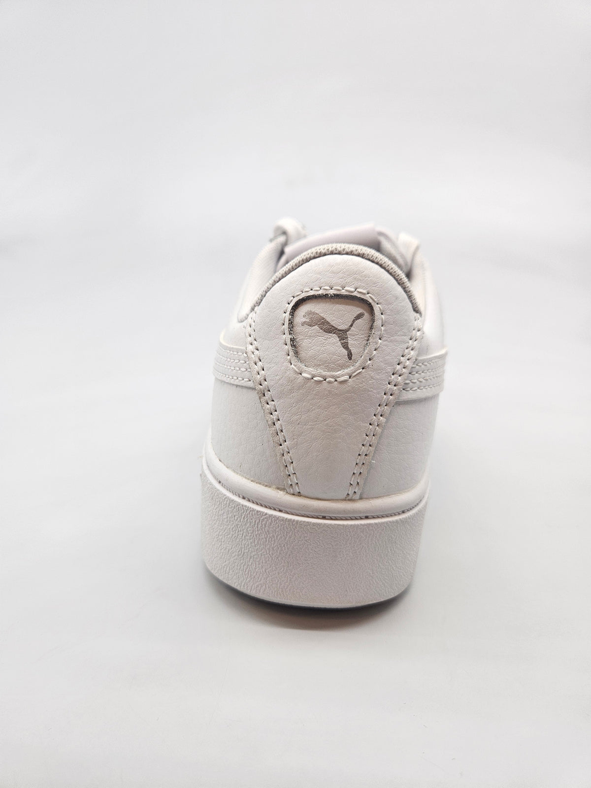 PUMA NOVI ORIGINAL PATIKI BR 39