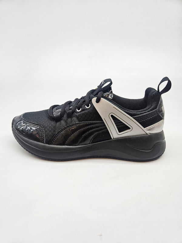 PUMA NOVI ORIGINAL PATIKI BR 38.5