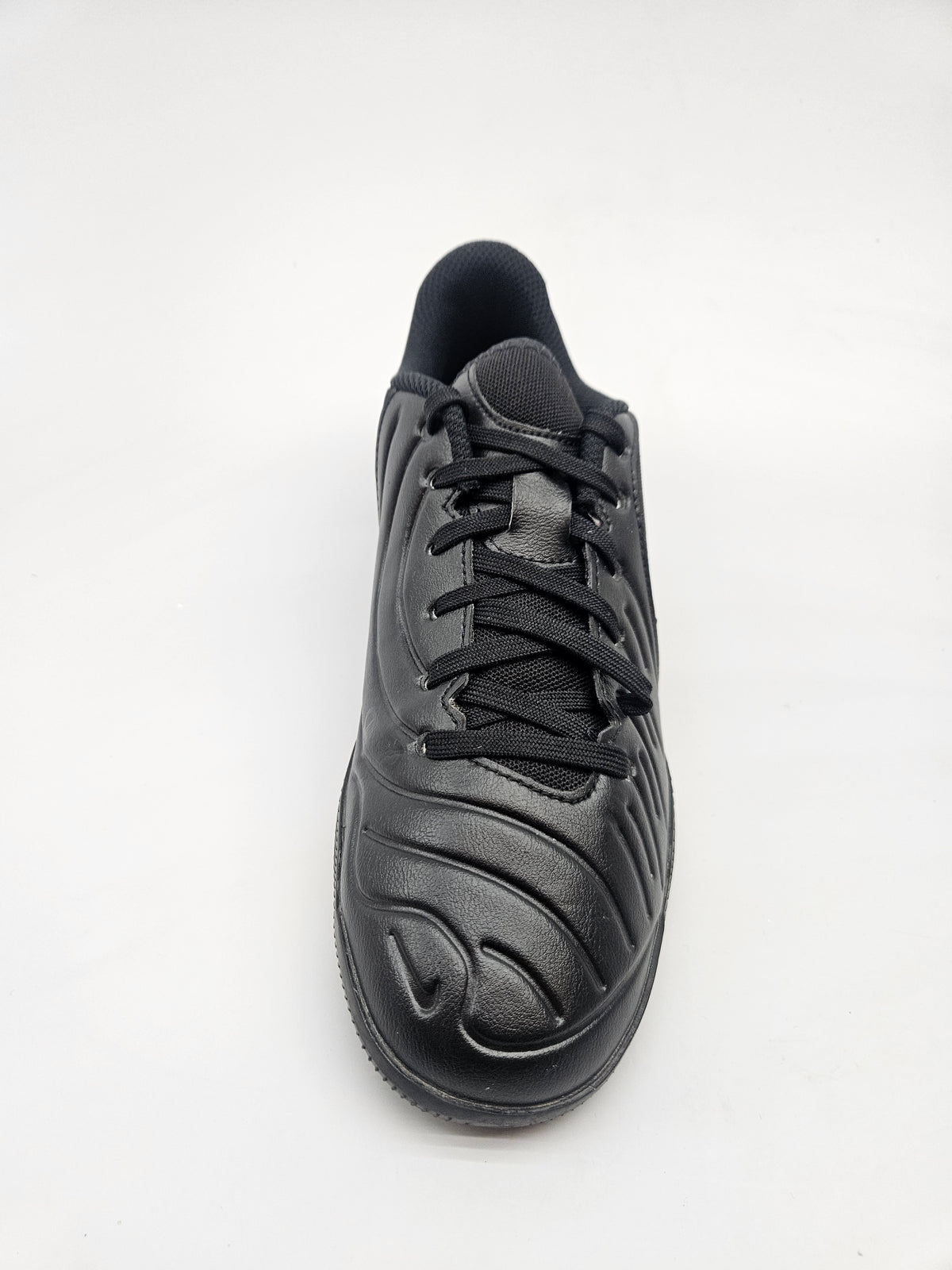 NIKE ORIGINAL PATIKI ZA FUDBAL BR 40.5