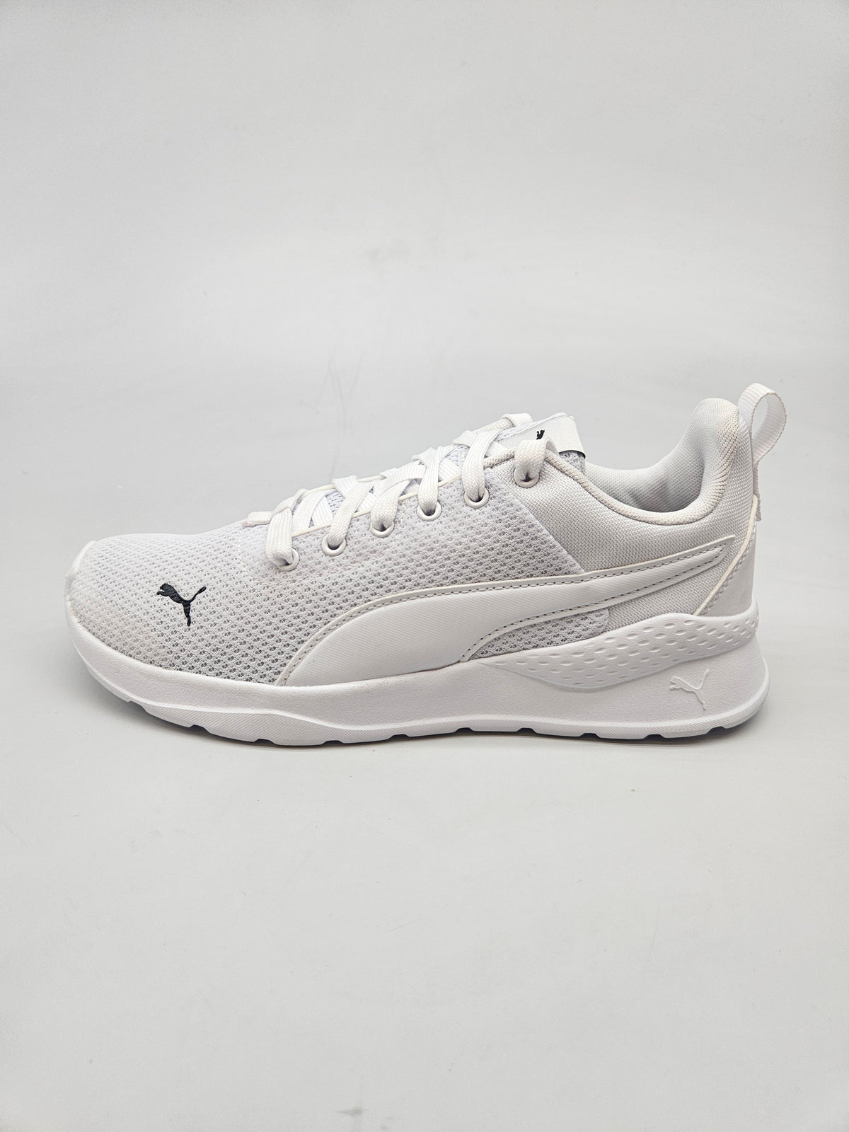 PUMA NOVI ORIGINAL PATIKI BR 37.5