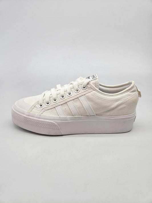 ADIDAS NOVI ORIGINAL PATIKI BR 42