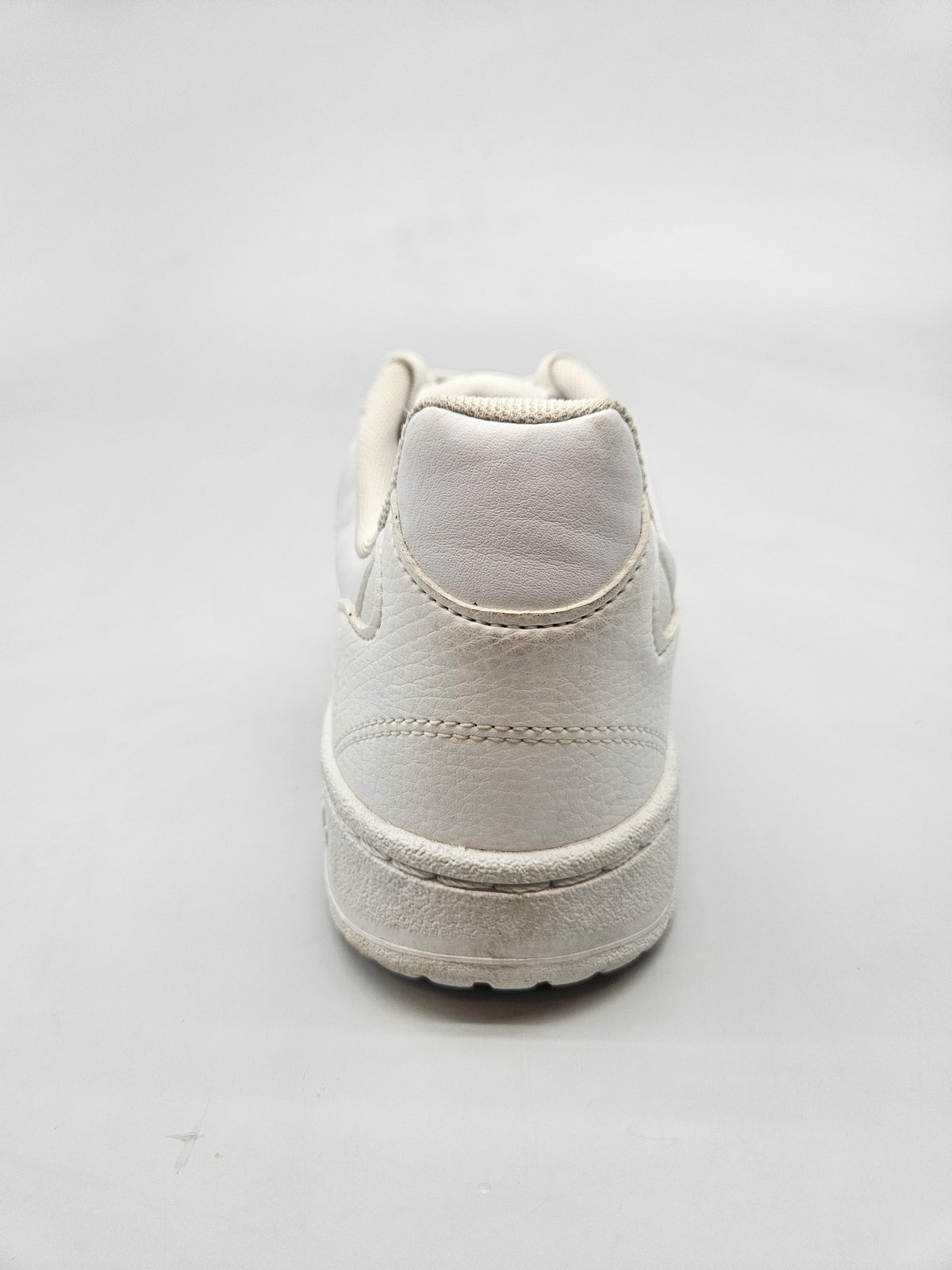 ADIDAS ORIGINAL PATIKI BR 41