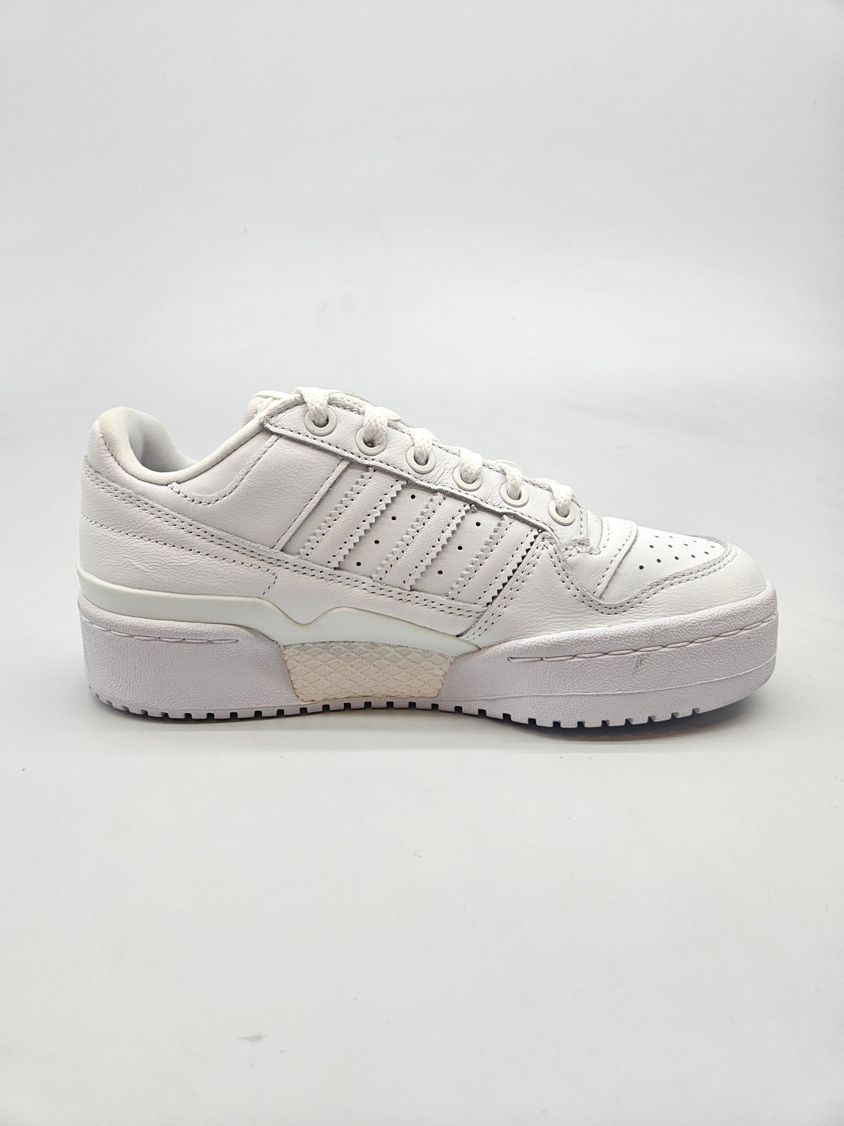 ADIDAS NOVI ORIGINAL PATIKI BR 36