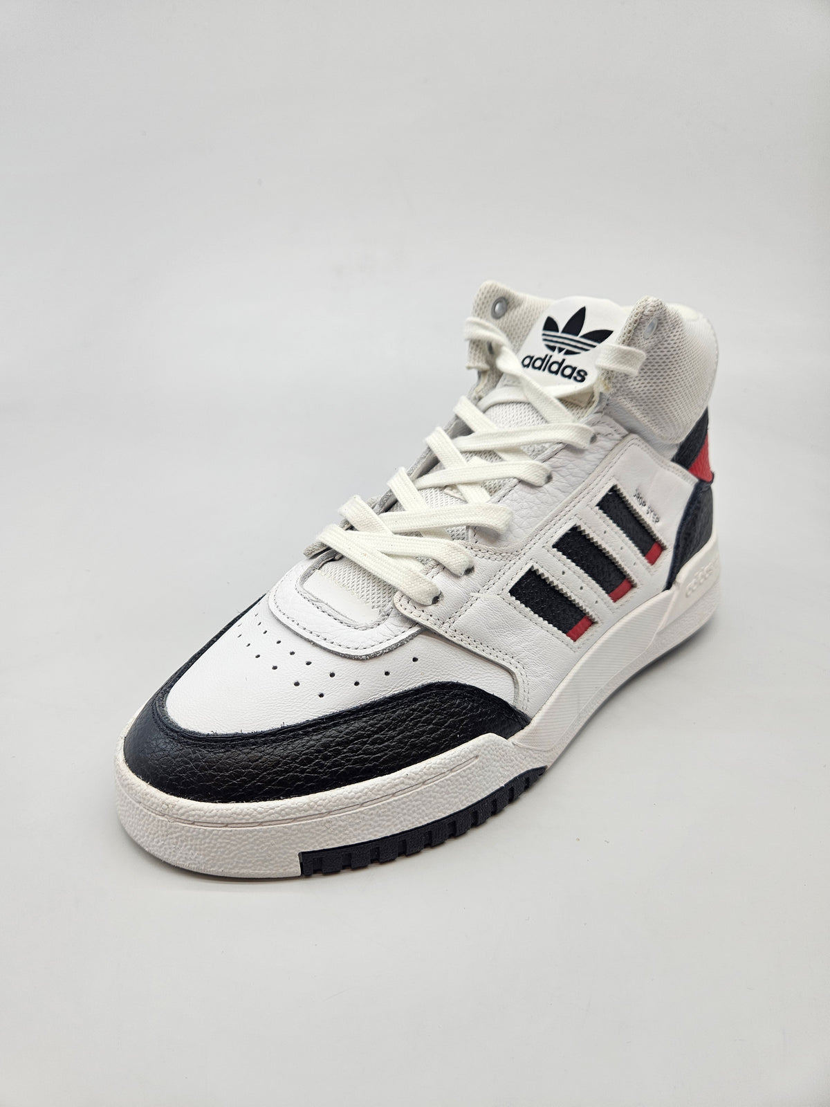 ADIDAS NOVI ORIGINAL PATIKI BR 42
