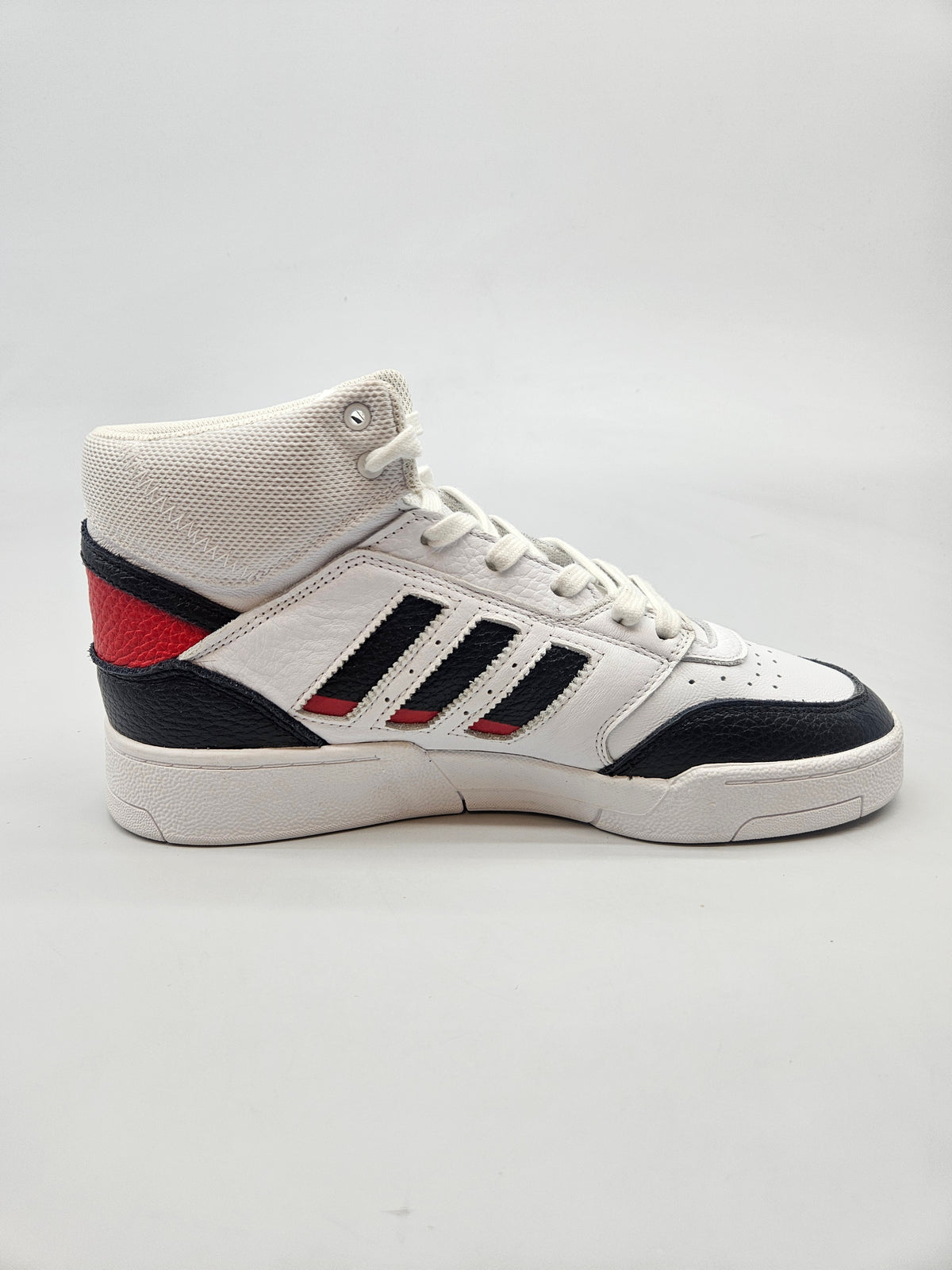 ADIDAS NOVI ORIGINAL PATIKI BR 42