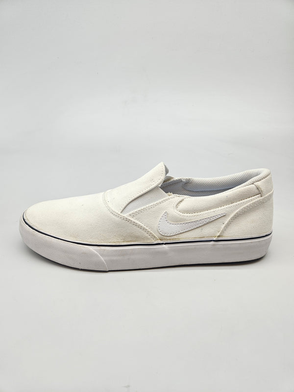 NIKE NOVI ORIGINAL PATIKI BR 43