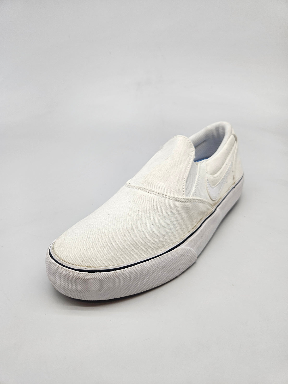 NIKE NOVI ORIGINAL PATIKI BR 43