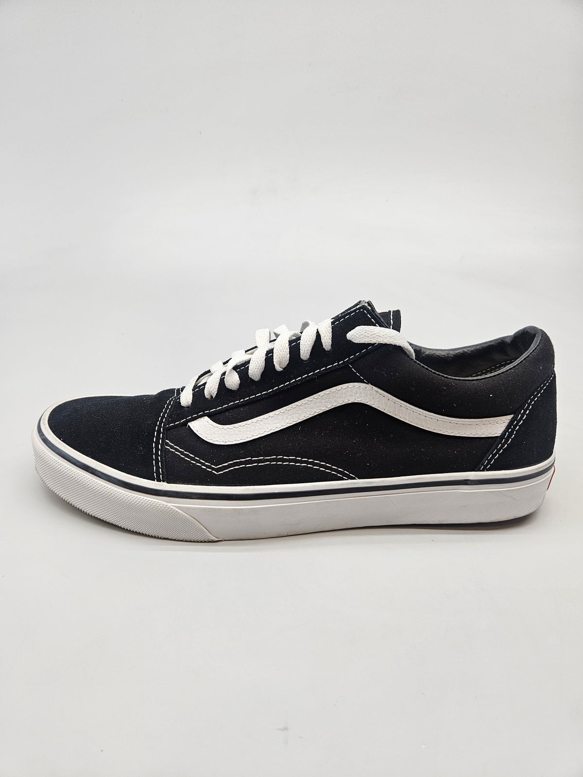 VANS NOVI ORIGINAL PATIKI BR 44.5