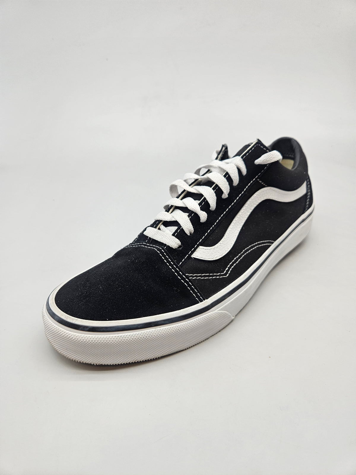 VANS NOVI ORIGINAL PATIKI BR 44.5