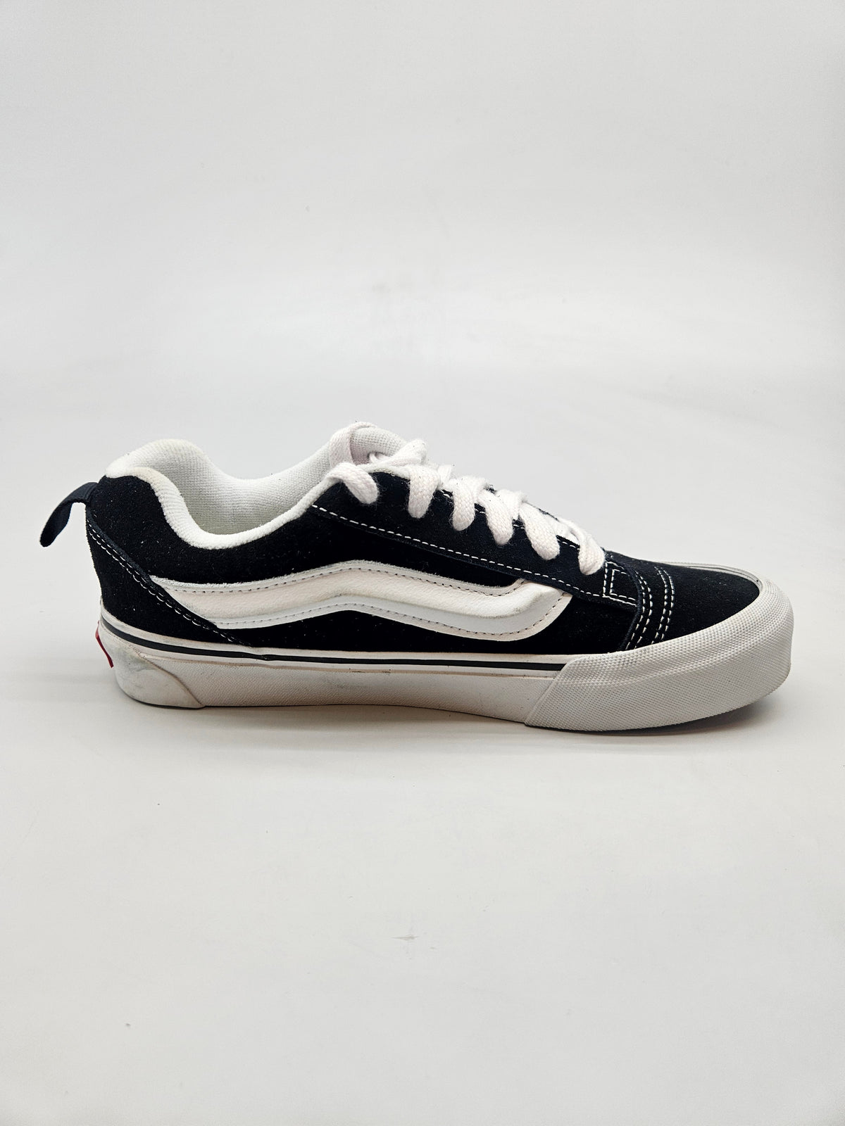 VANS NOVI ORIGINAL PATIKI BR 38