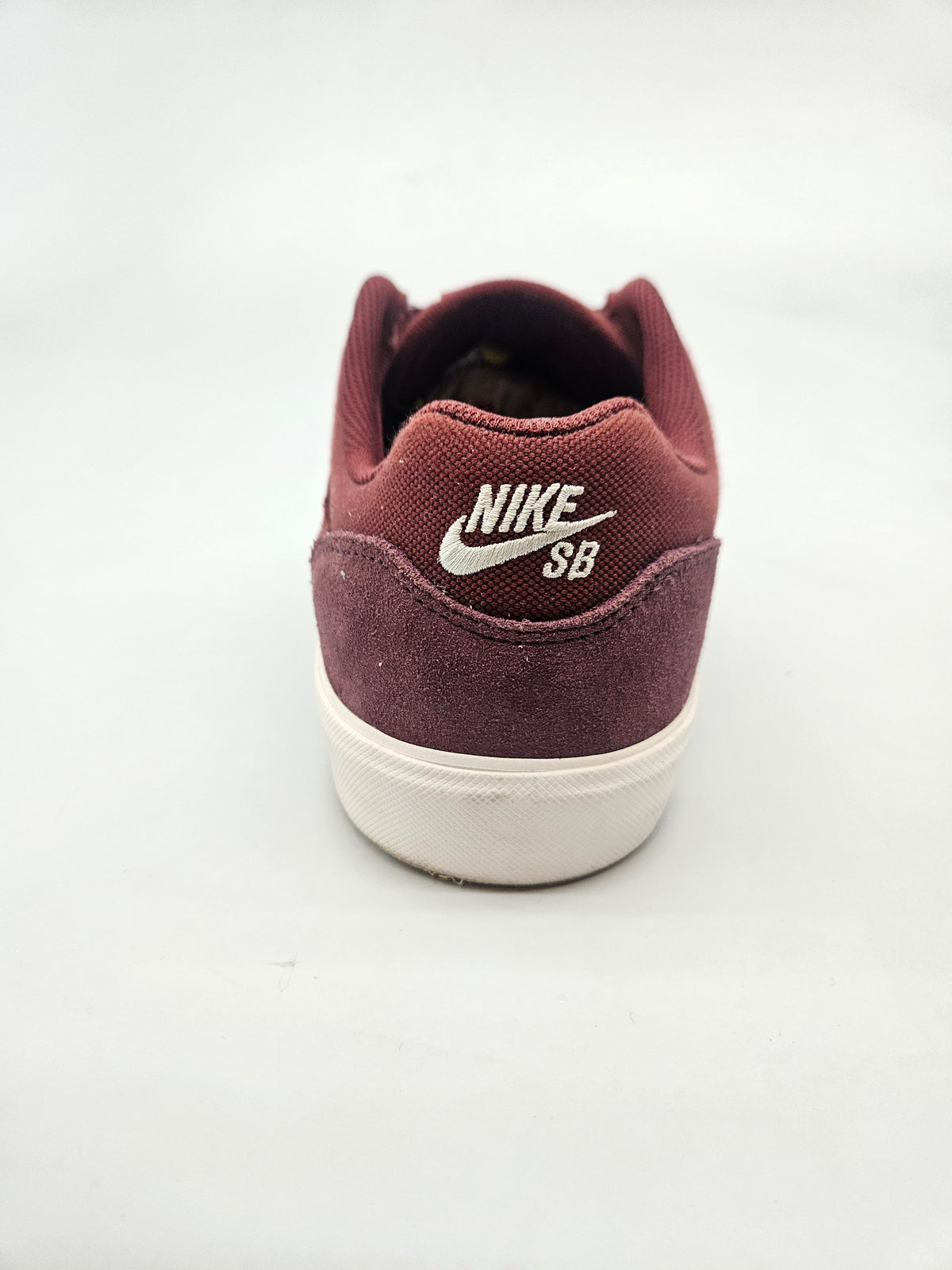 NIKE NOVI ORIGINAL PATIKI BR 44.5