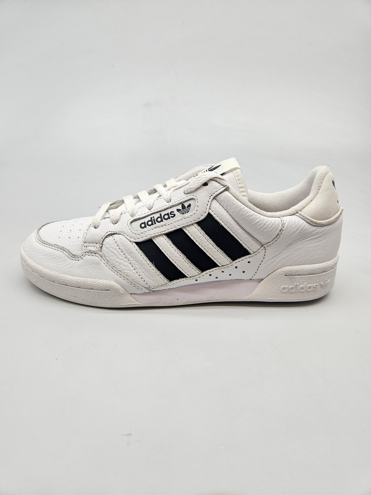ADIDAS NOVI ORIGINAL PATIKI BR 42