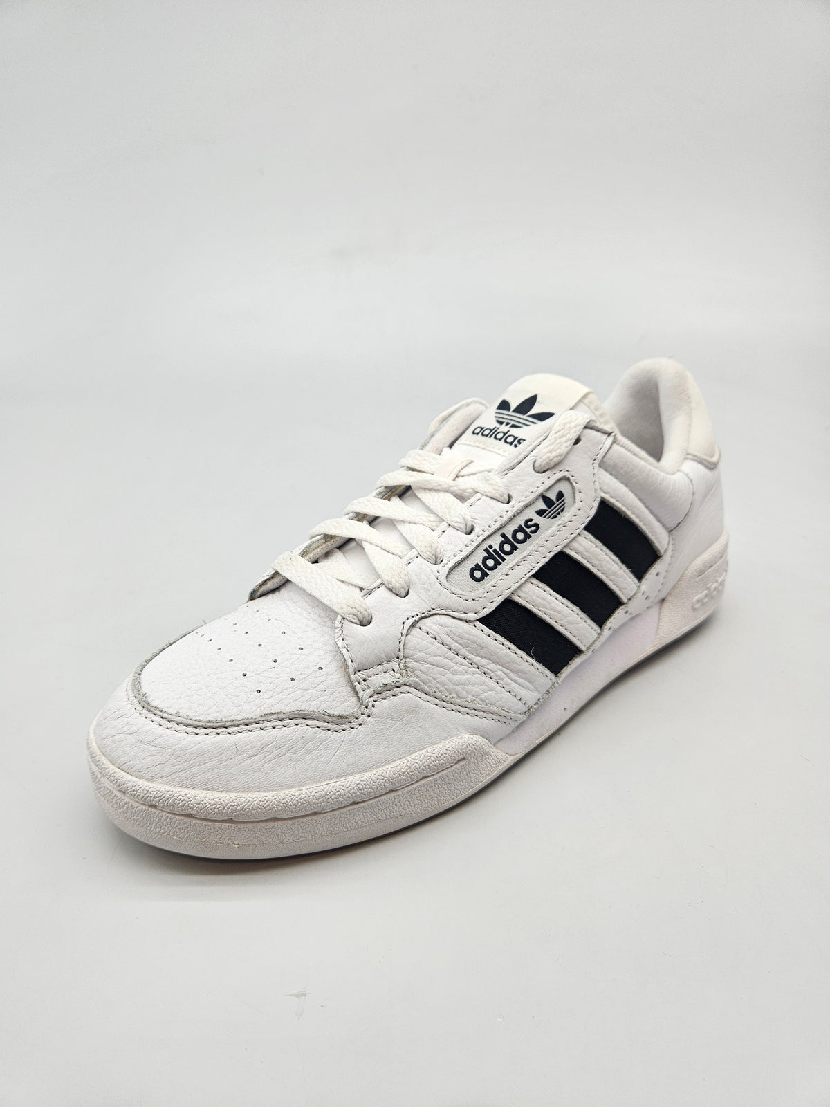ADIDAS NOVI ORIGINAL PATIKI BR 42