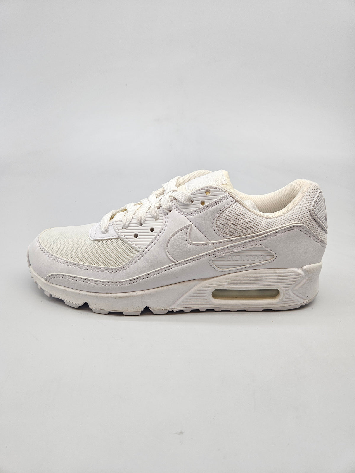 NIKE AIRMAX NOVI ORIGINAL PATIKI BR 40