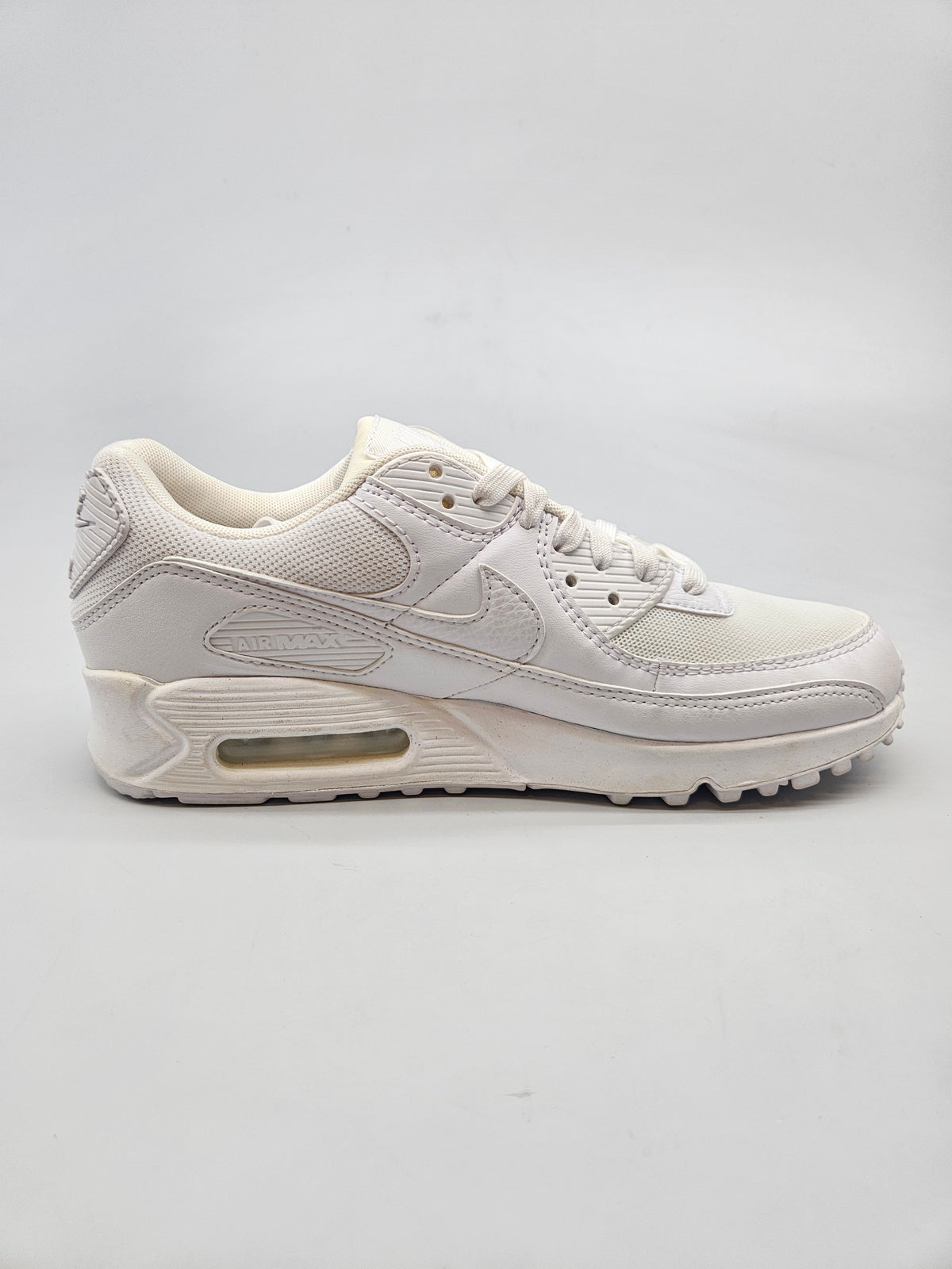 NIKE AIRMAX NOVI ORIGINAL PATIKI BR 40