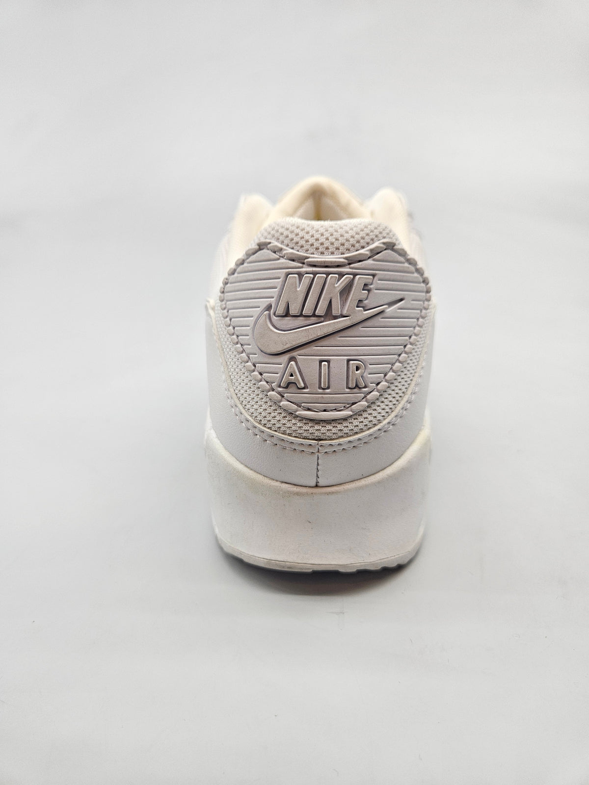 NIKE AIRMAX NOVI ORIGINAL PATIKI BR 40