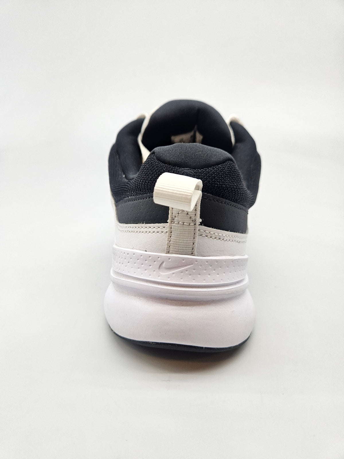 NIKE NOVI ORIGINAL PATIKI BR 46