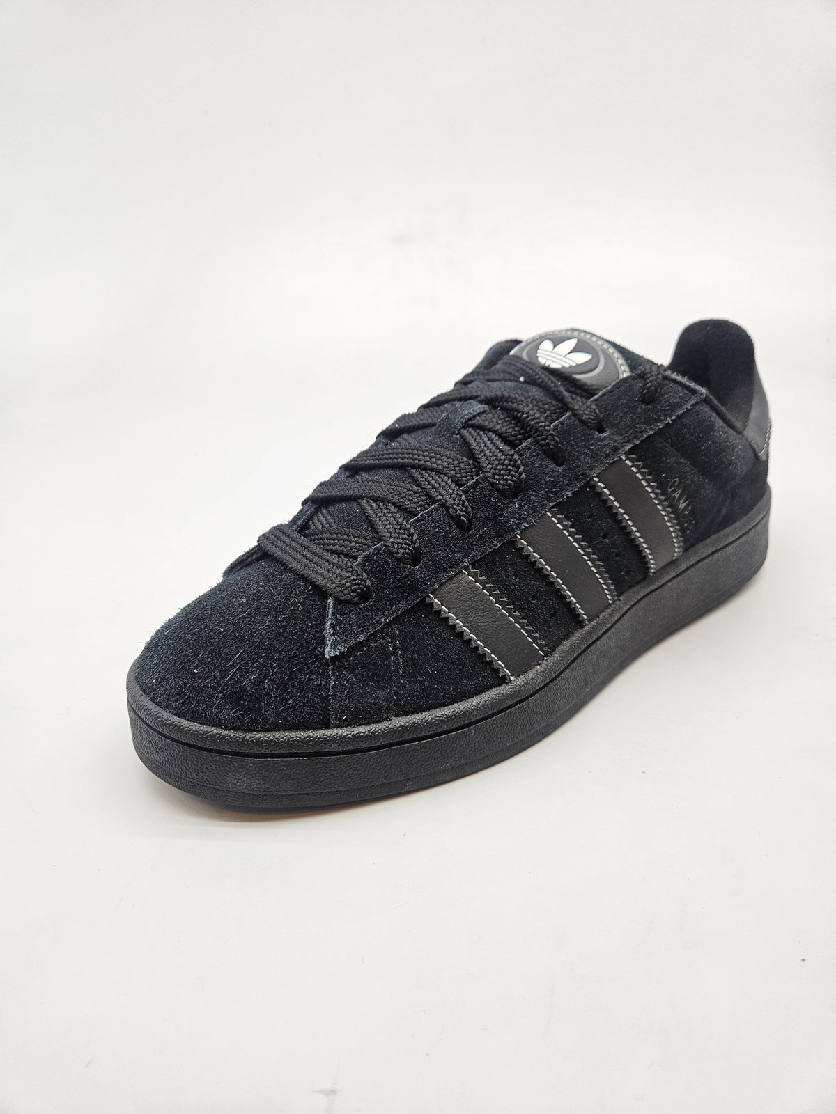 ADIDAS NOVI ORIGINAL PATIKI BR 42