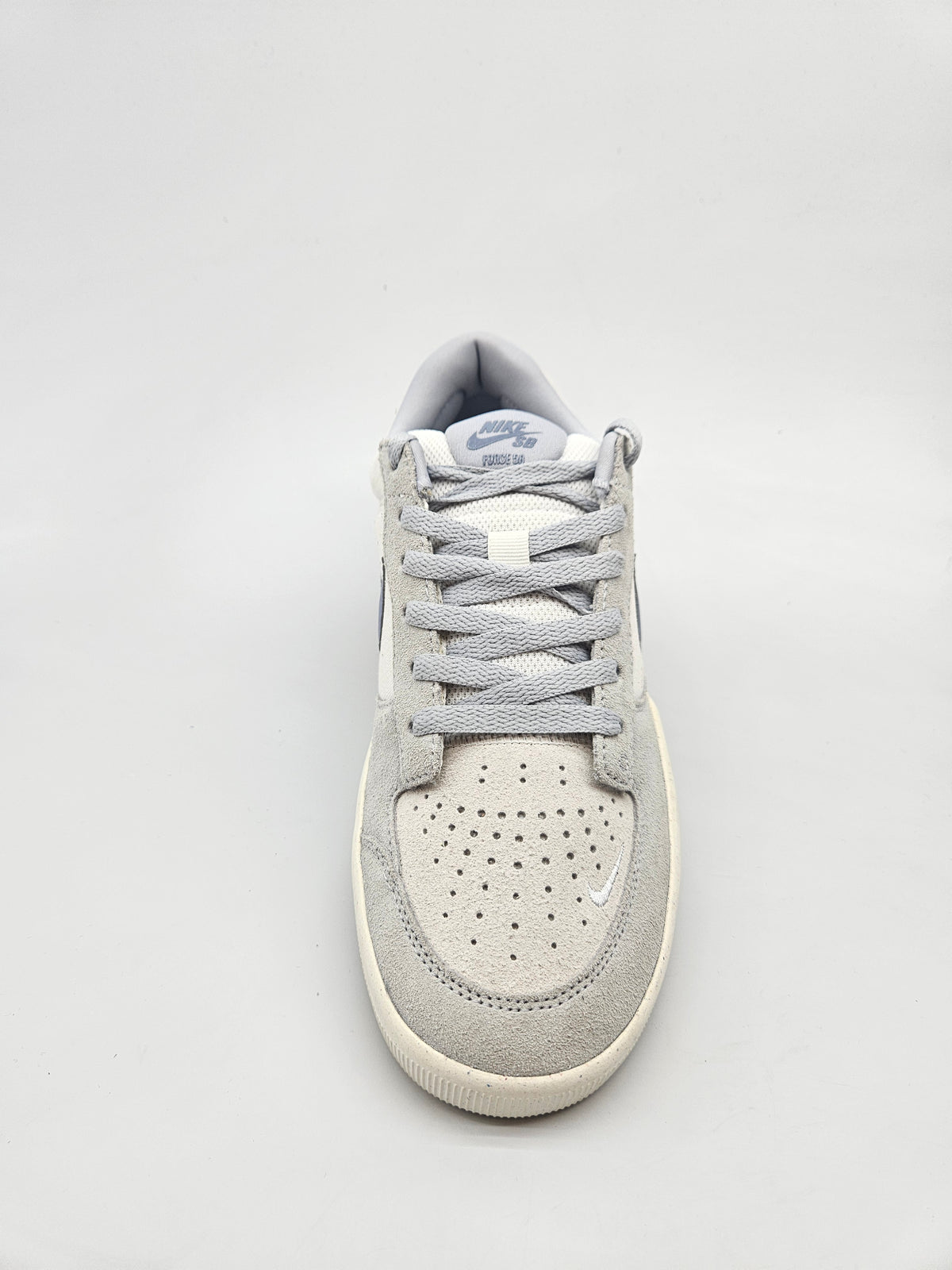 NIKE NOVI ORIGINAL PATIKI BR 42.5