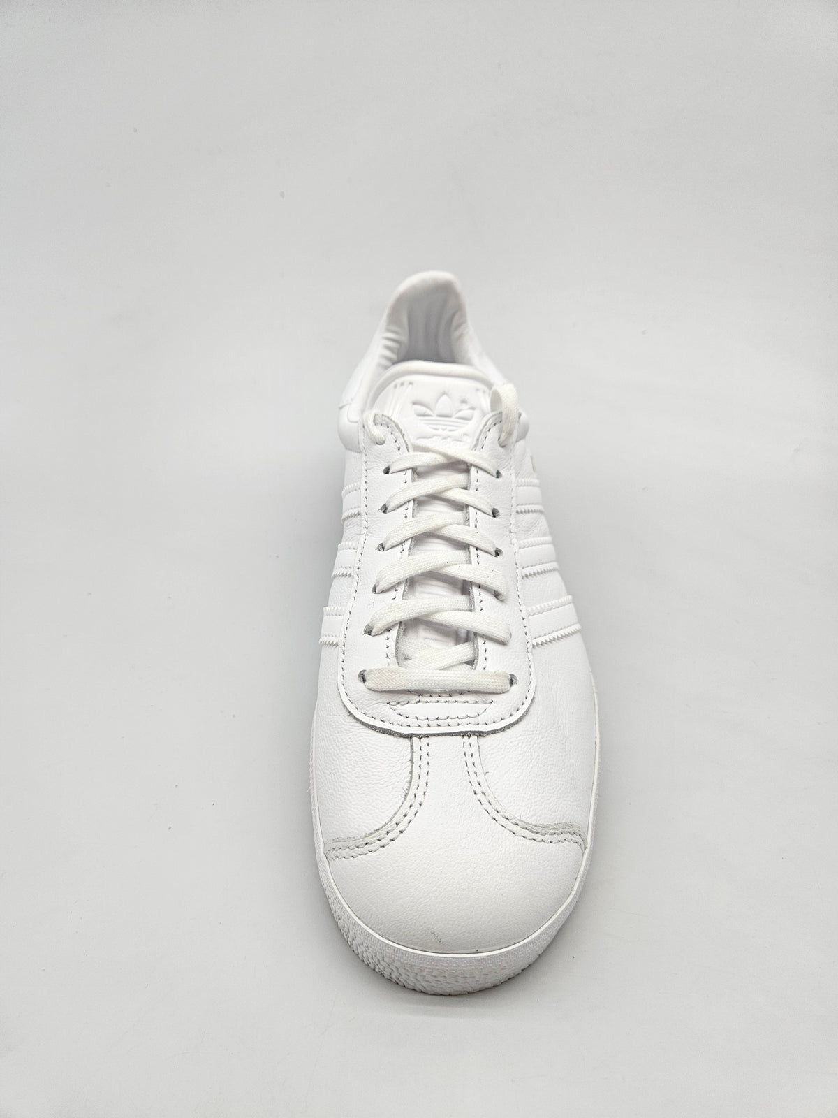 ADIDAS NOVI ORIGINAL PATIKI BR 38