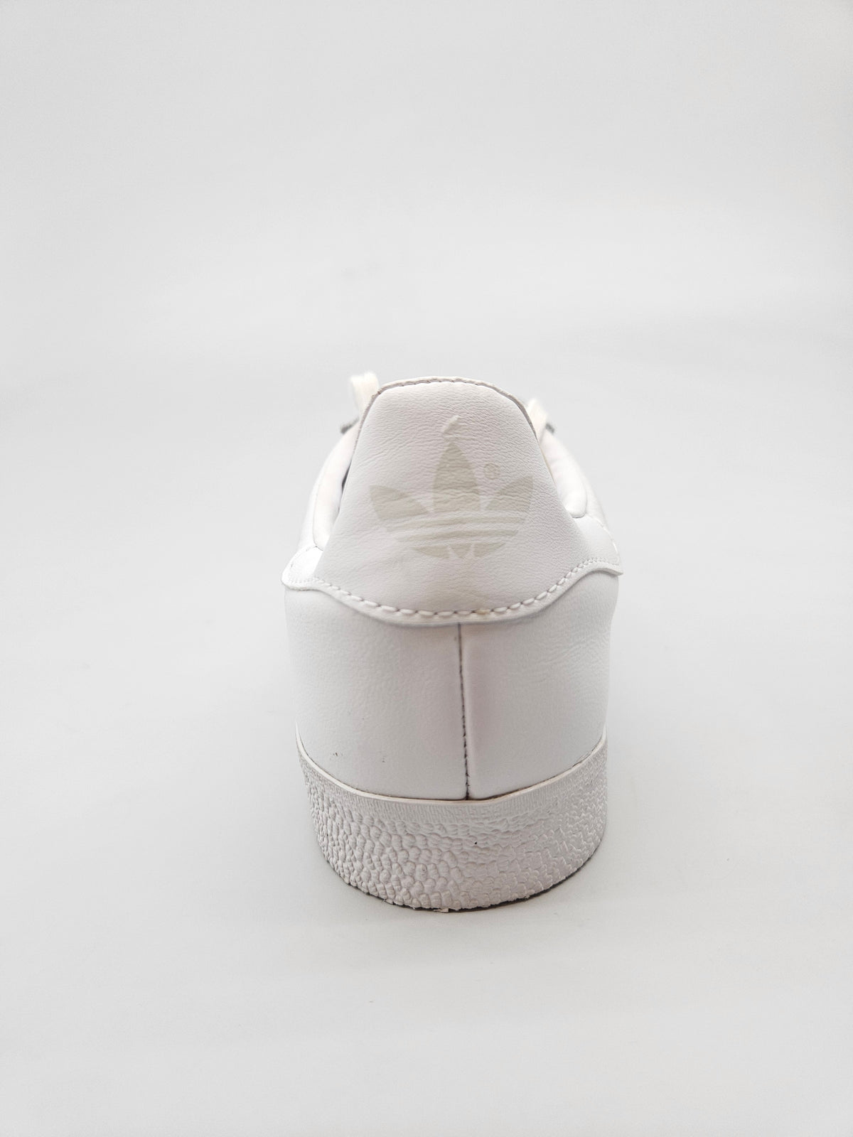 ADIDAS NOVI ORIGINAL PATIKI BR 38