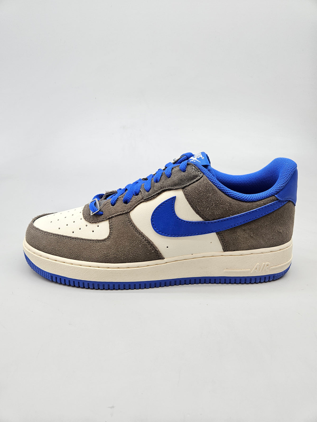 NIKE NOVI ORIGINAL PATIKI BR 45.5