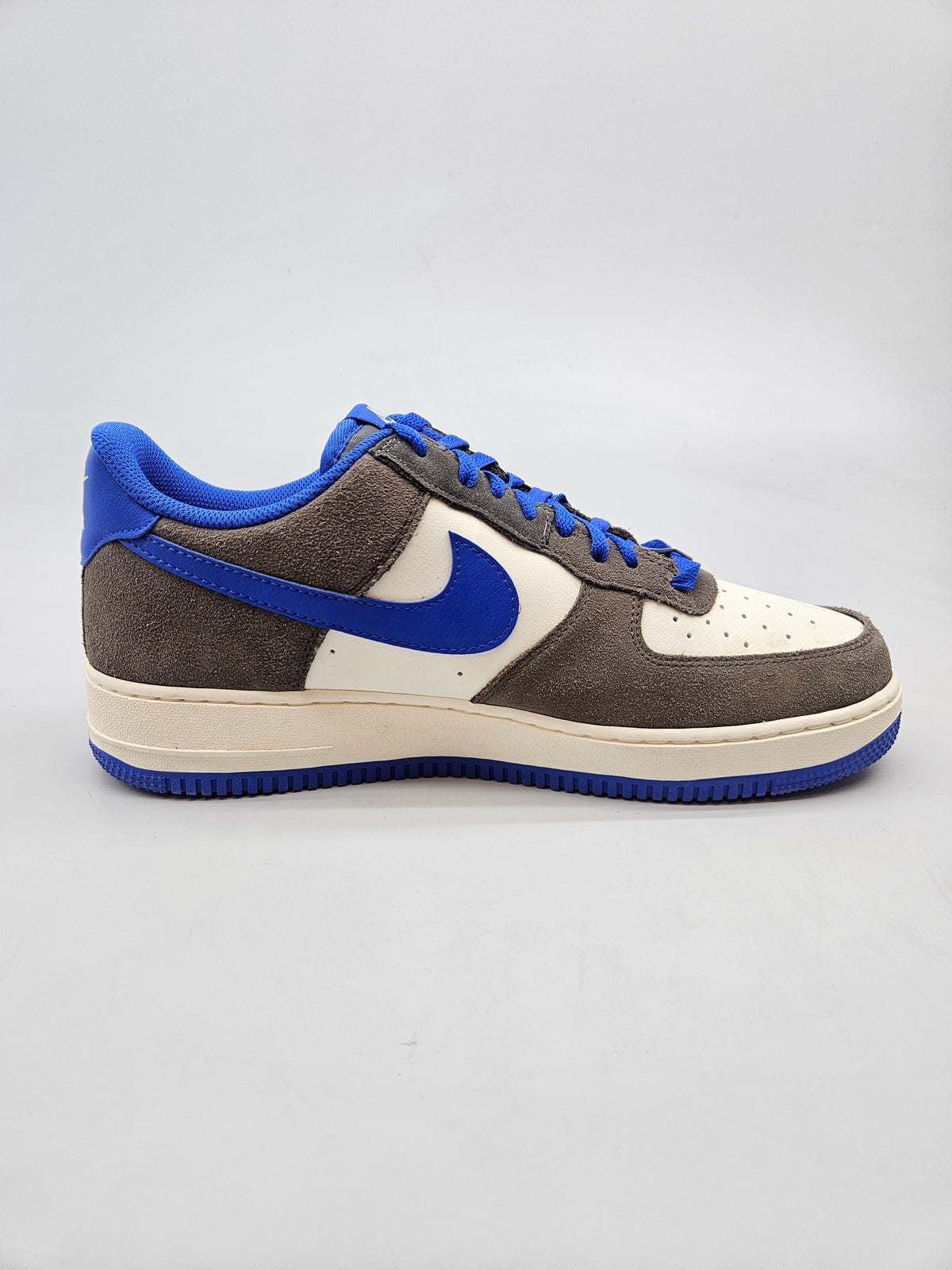 NIKE NOVI ORIGINAL PATIKI BR 45.5