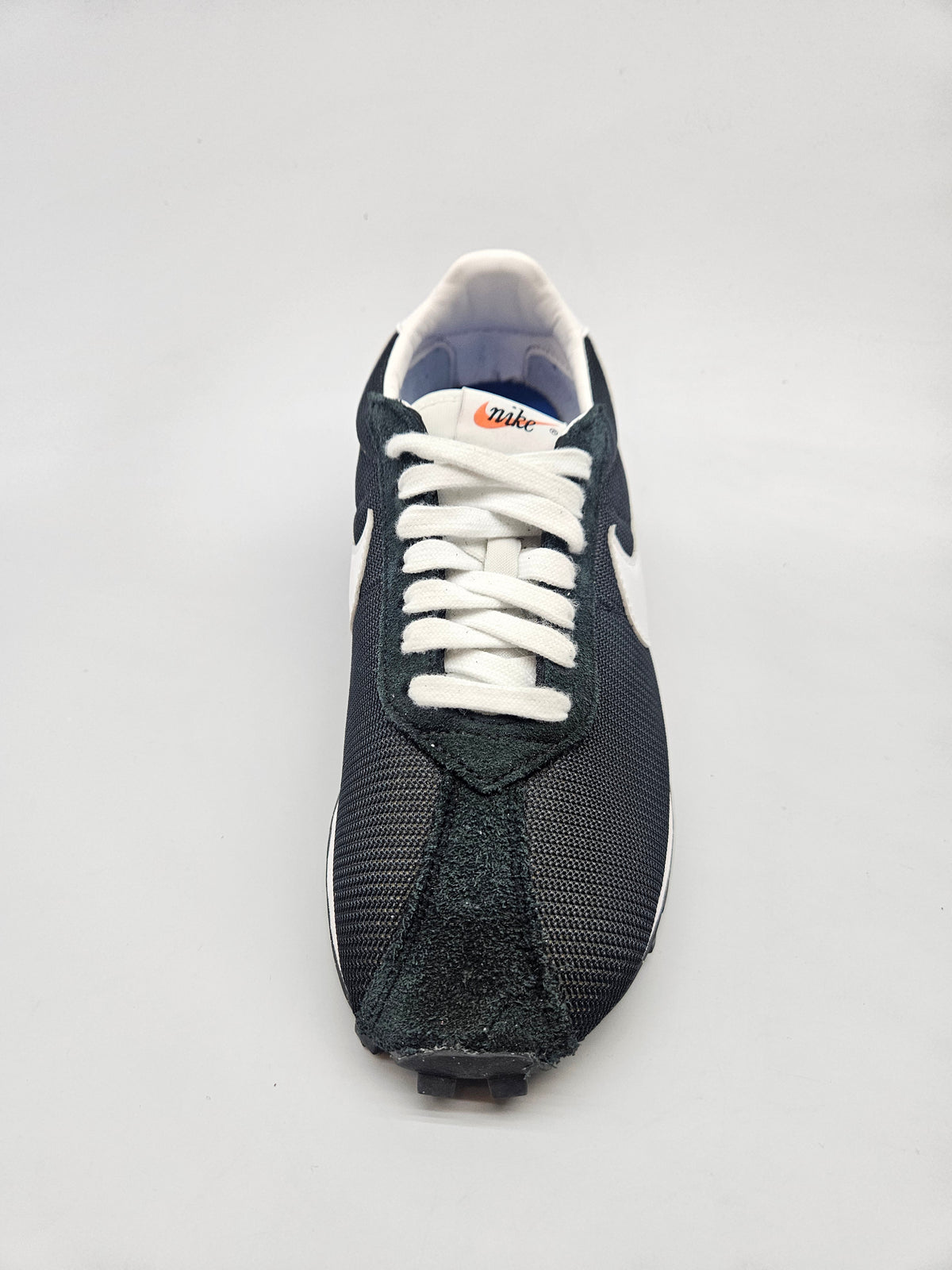 NIKE NOVI ORIGINAL PATIKI BR 41