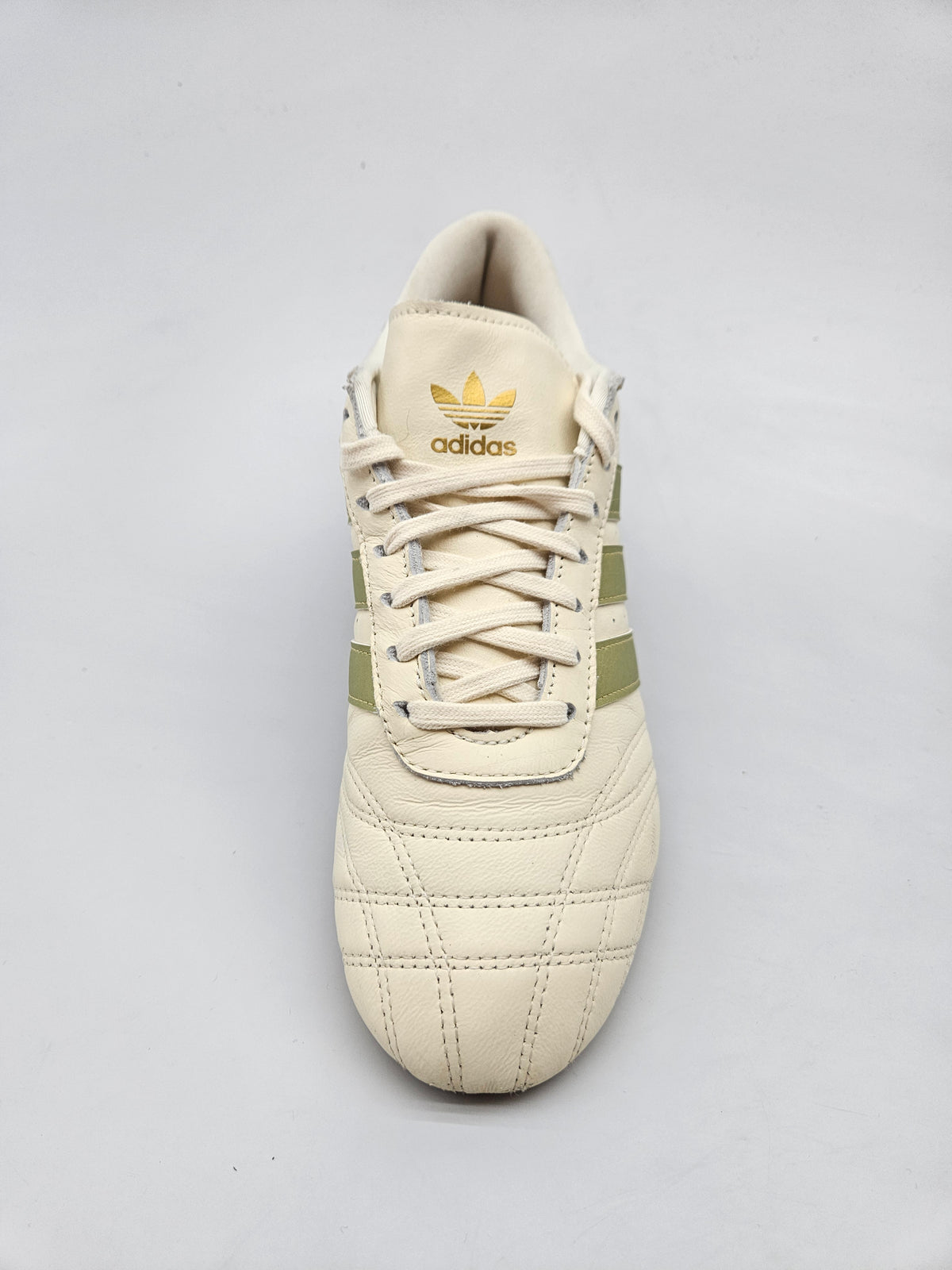 ADIDAS NOVI ORIGINAL PATIKI BR 40