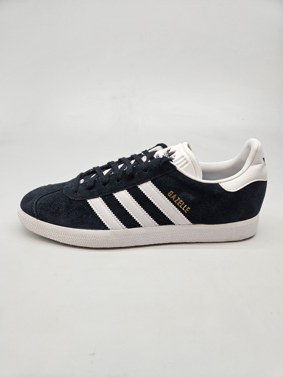 ADIDAS NOVI ORIGINAL PATIKI BR 42