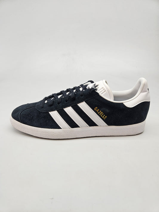 ADIDAS NOVI ORIGINAL PATIKI BR 42