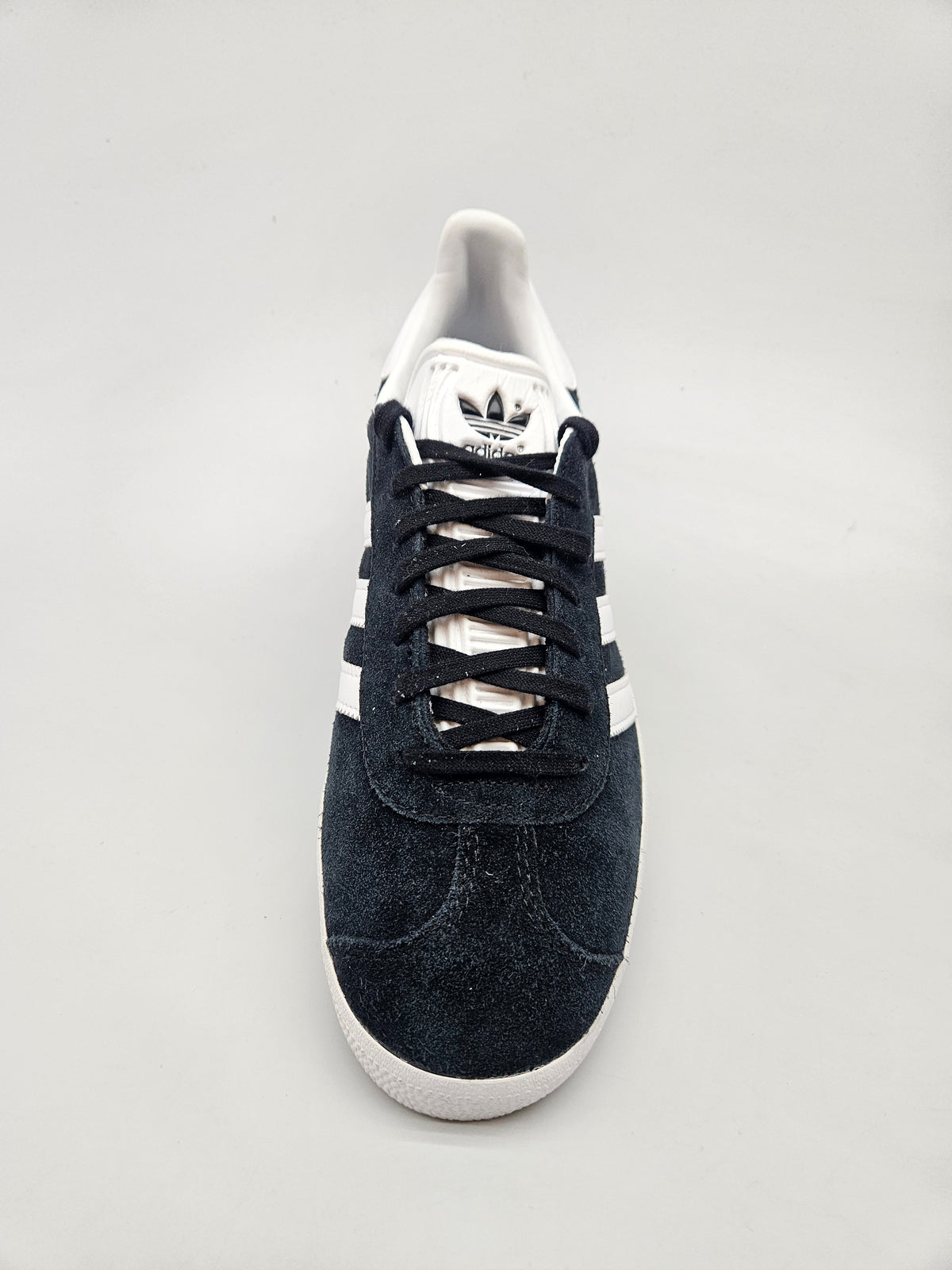 ADIDAS NOVI ORIGINAL PATIKI BR 42