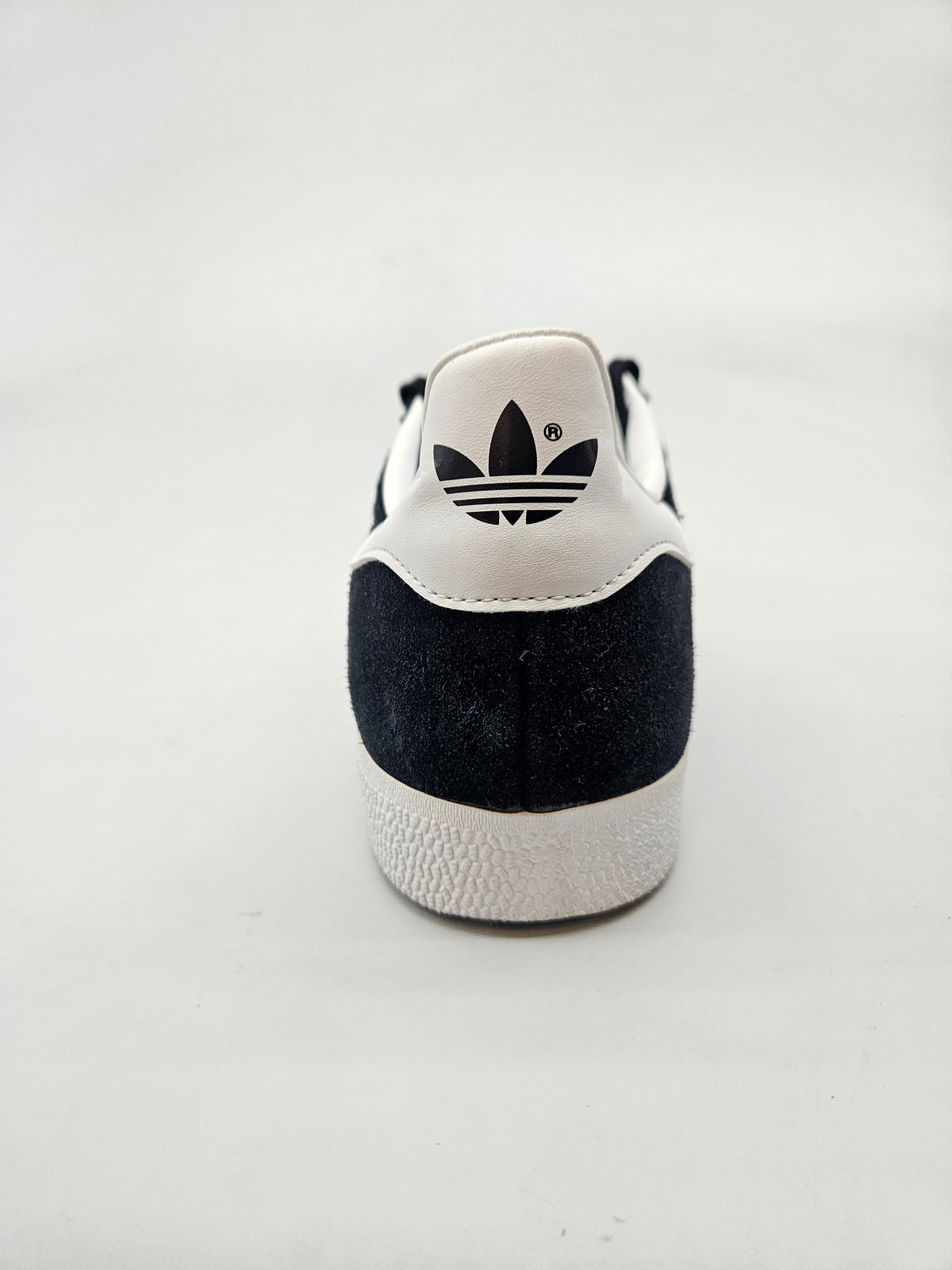 ADIDAS NOVI ORIGINAL PATIKI BR 42