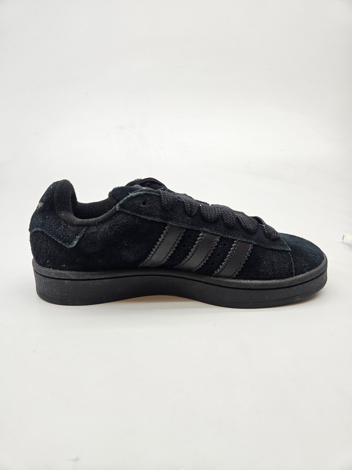 ADIDAS NOVI ORIGINAL PATIKI BR 38