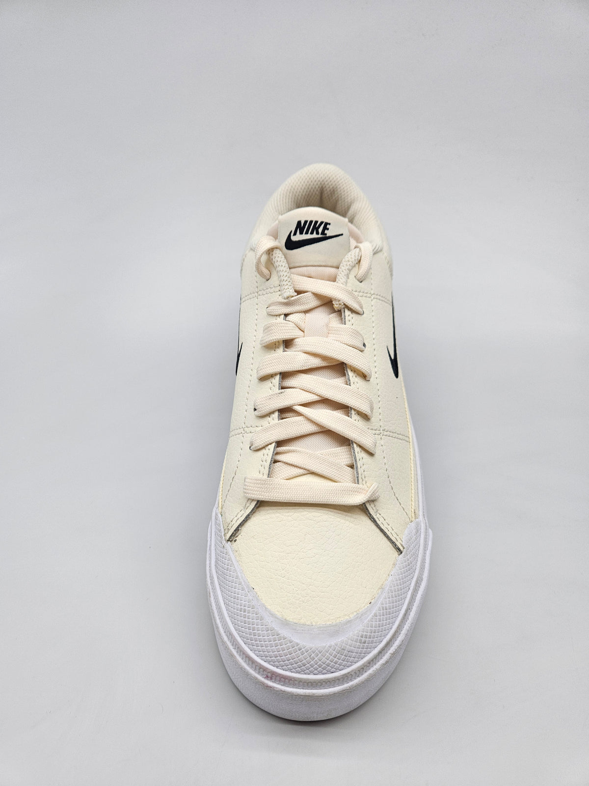 NIKE NOVI ORIGINAL PATIKI BR 38.5