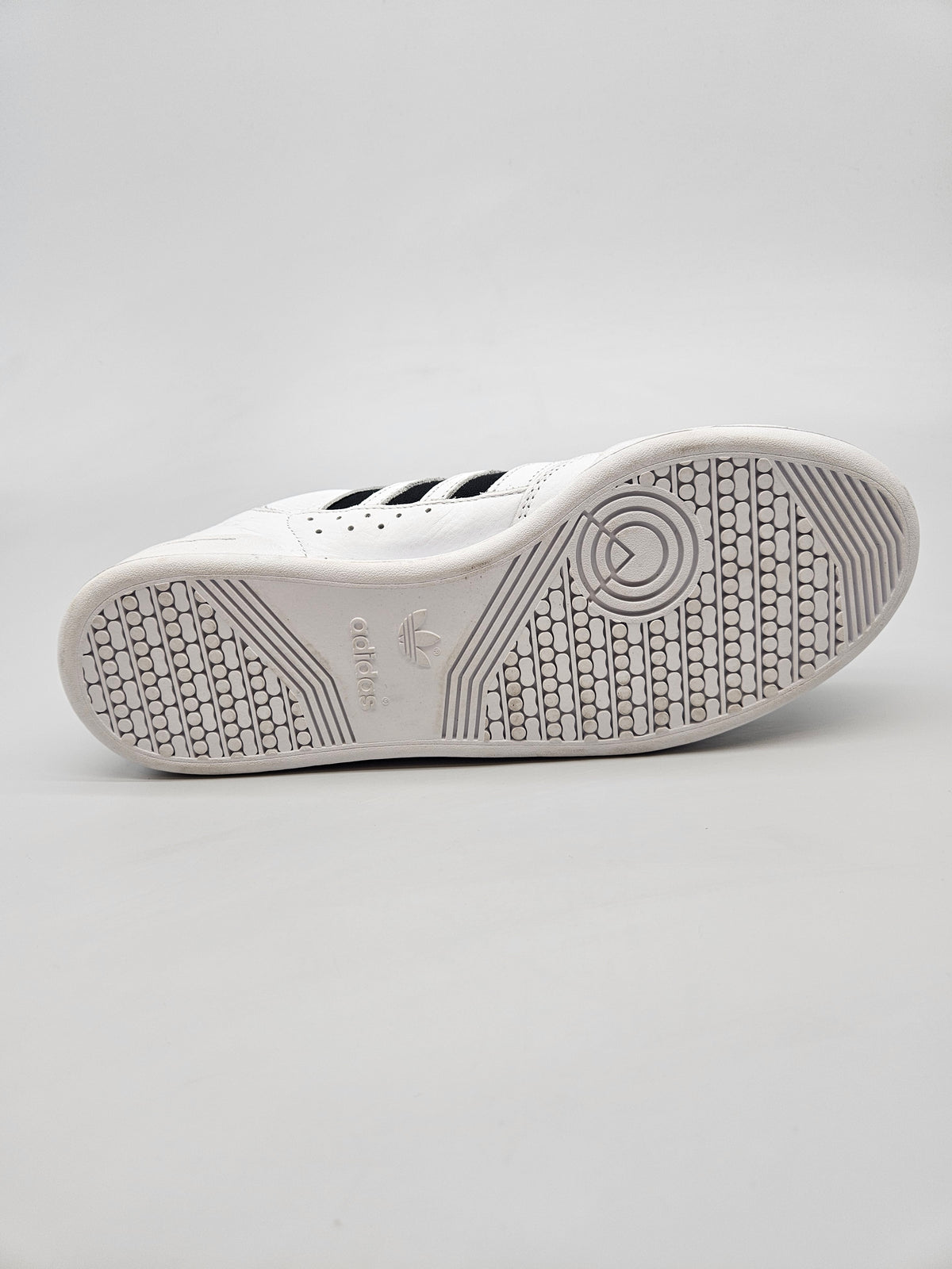 ADIDAS NOVI ORIGINAL PATIKI BR 44.5