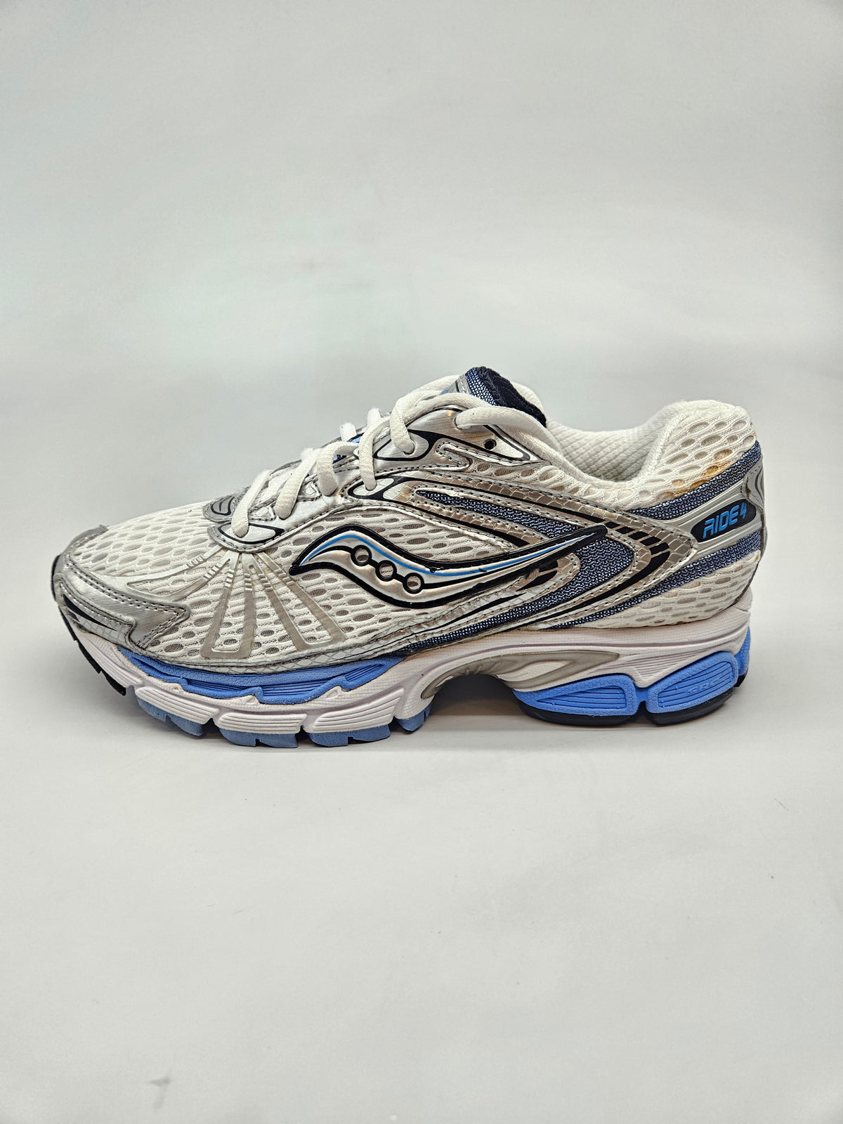 BROOKS NOVI ORIGINAL PATIKI BR 38.5