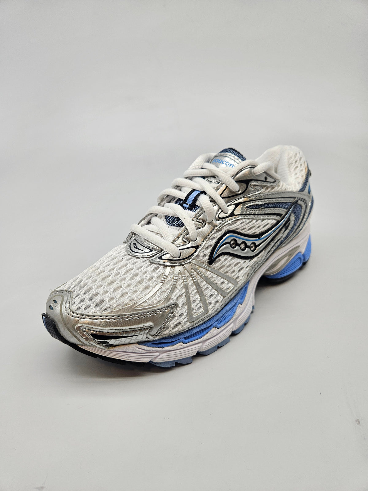 BROOKS NOVI ORIGINAL PATIKI BR 38.5