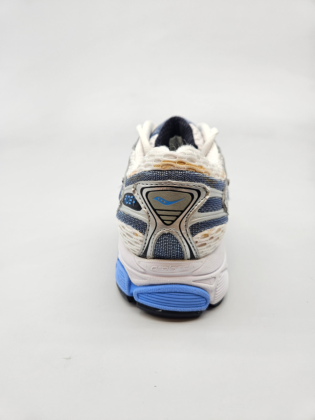 BROOKS NOVI ORIGINAL PATIKI BR 38.5