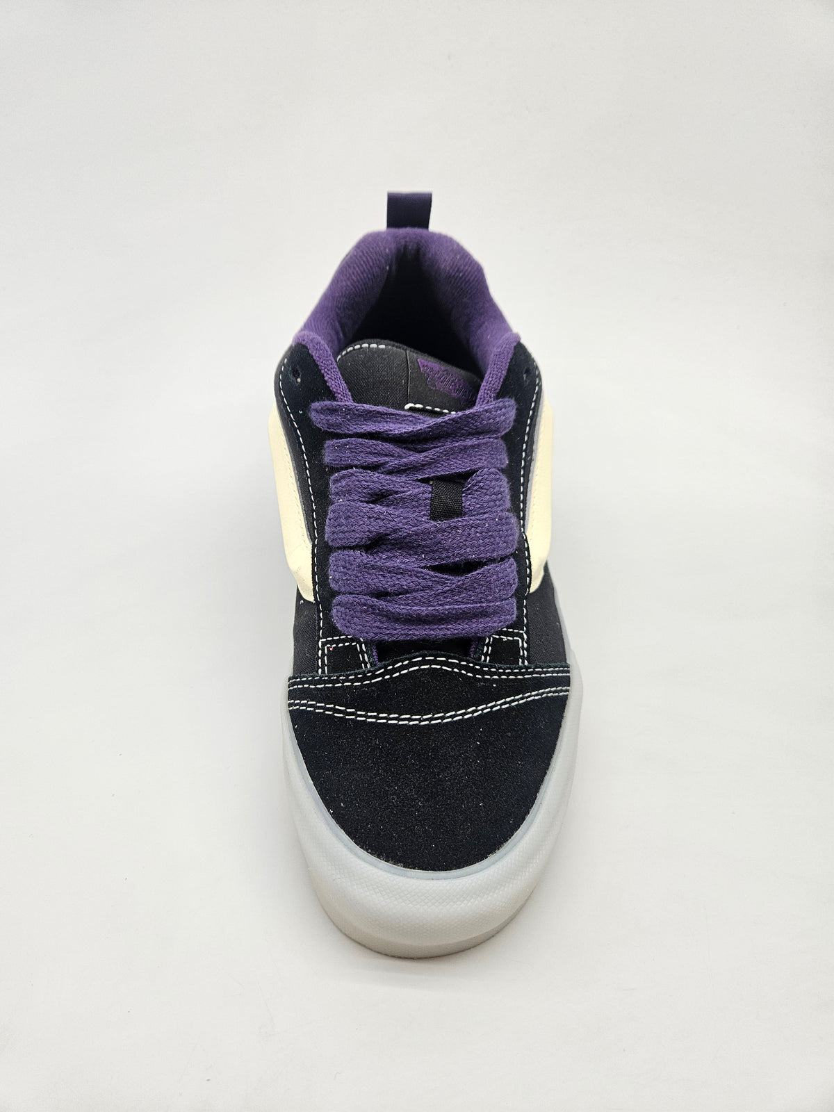 VANS NOVI ORIGINAL PATIKI BR 40.5