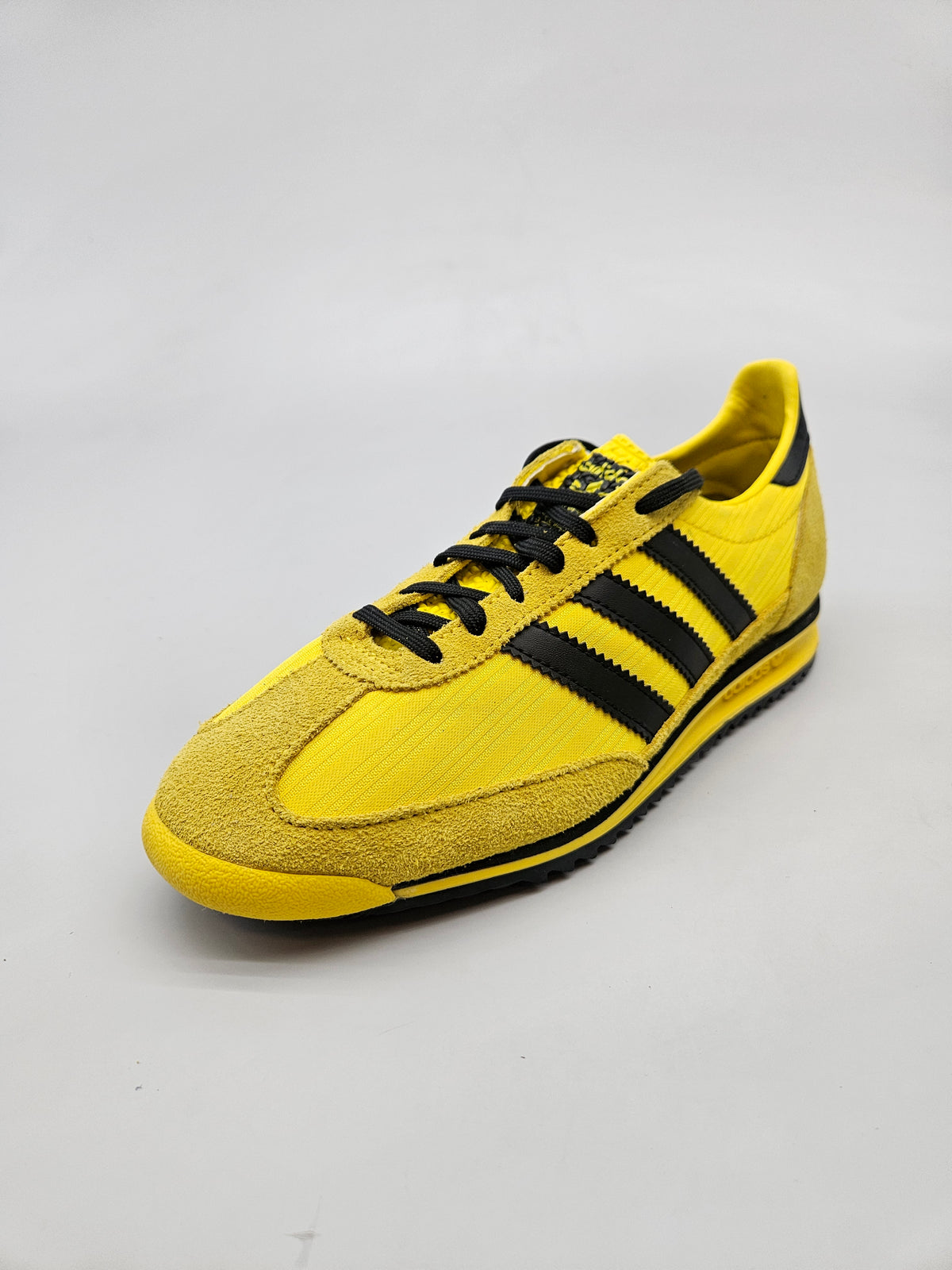 ADIDAS NOVI ORIGINAL PATIKI BR 39