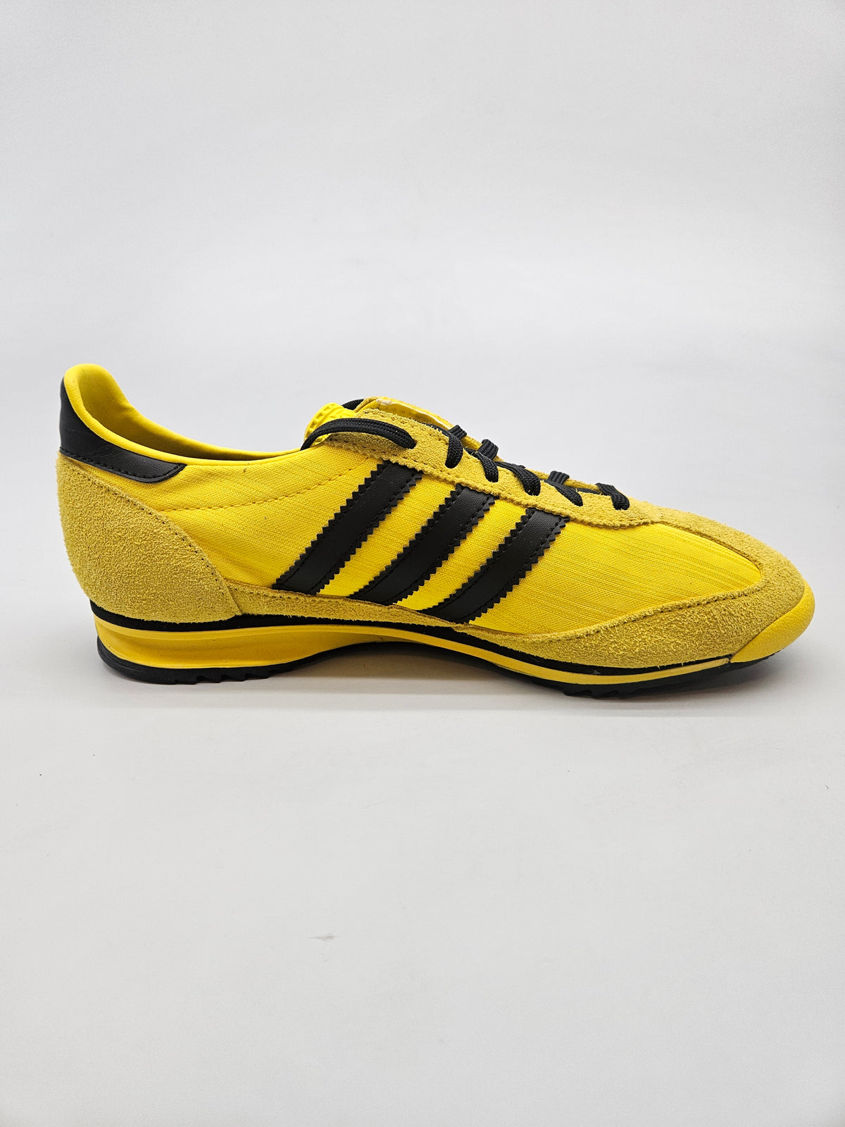 ADIDAS NOVI ORIGINAL PATIKI BR 39