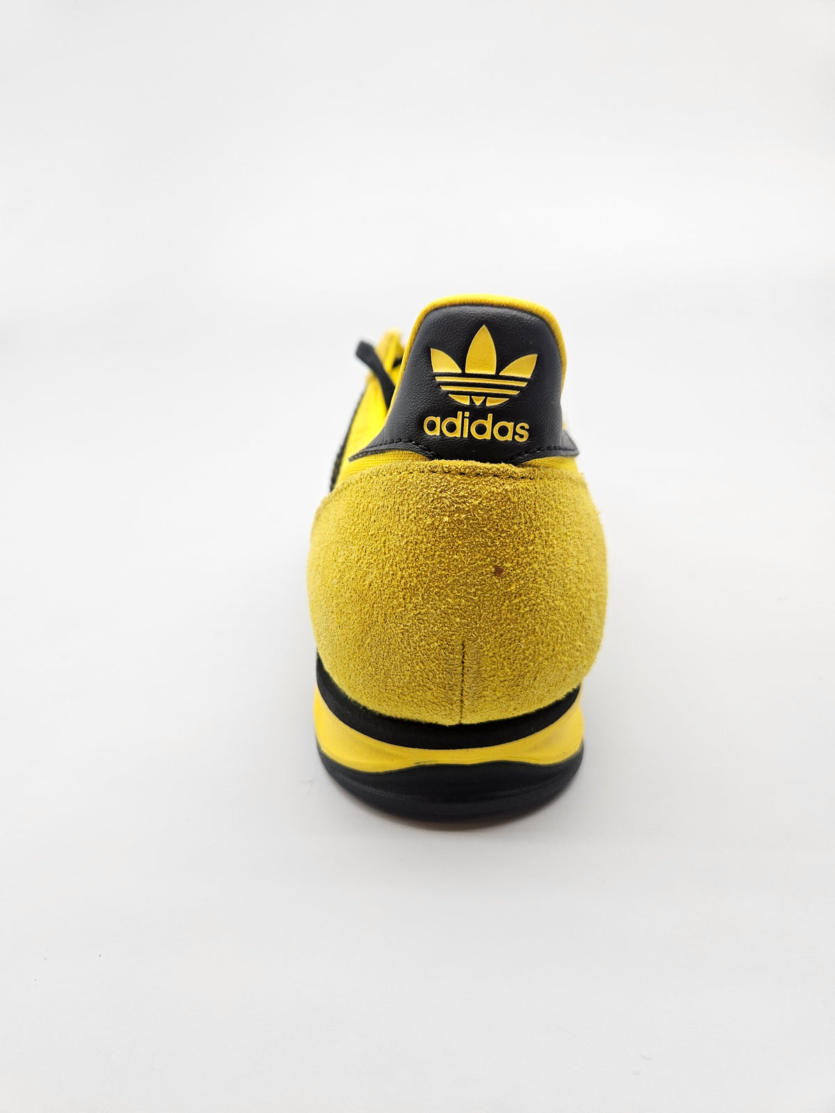 ADIDAS NOVI ORIGINAL PATIKI BR 39