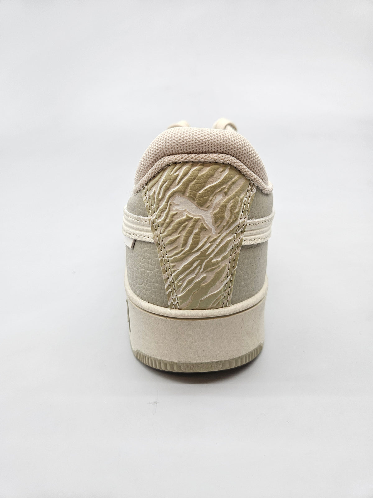 PUMA NOVI ORIGINAL PATIKI BR 41