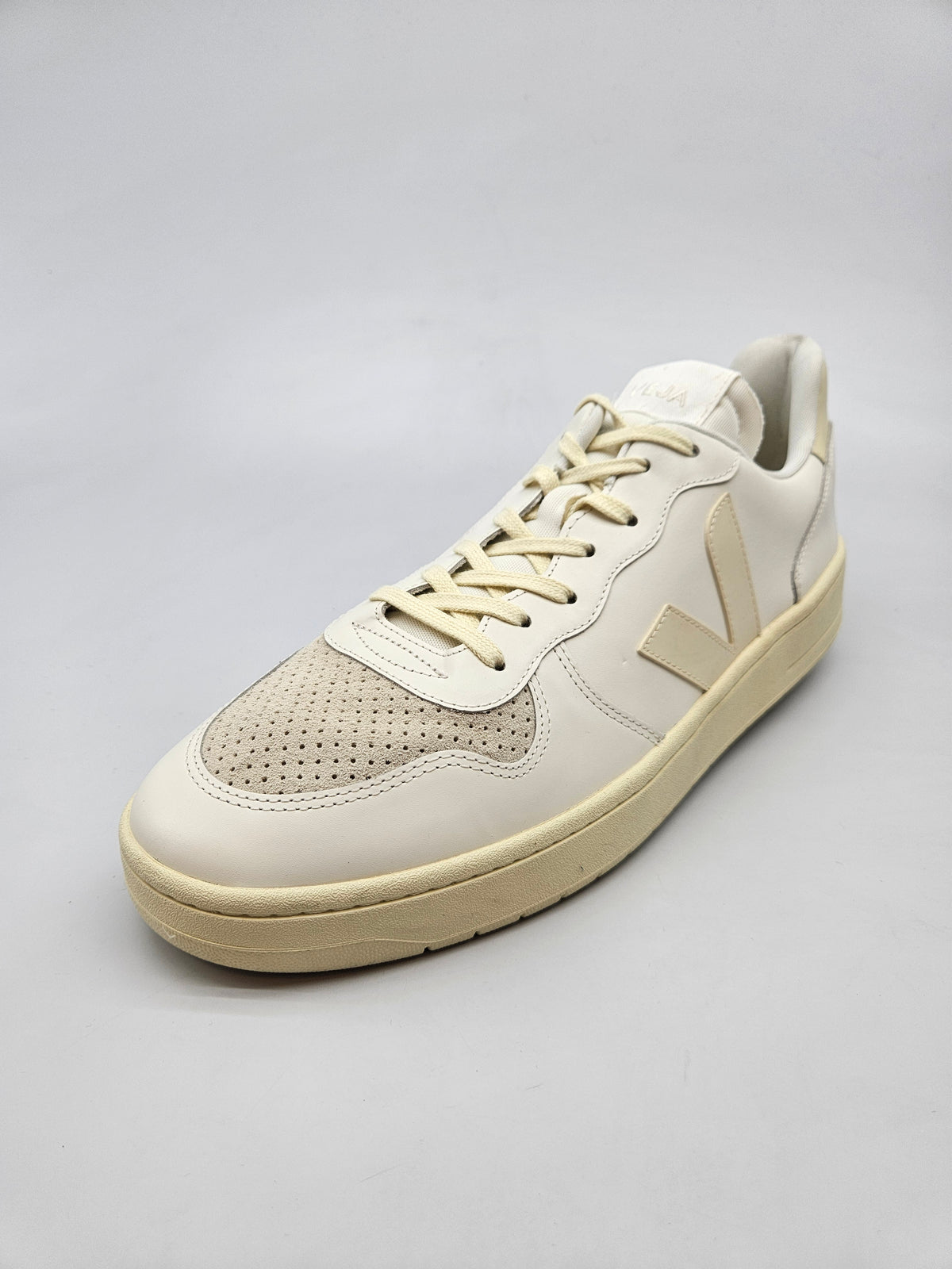 VEJA NOVI ORIGINAL PATIKI BR 48