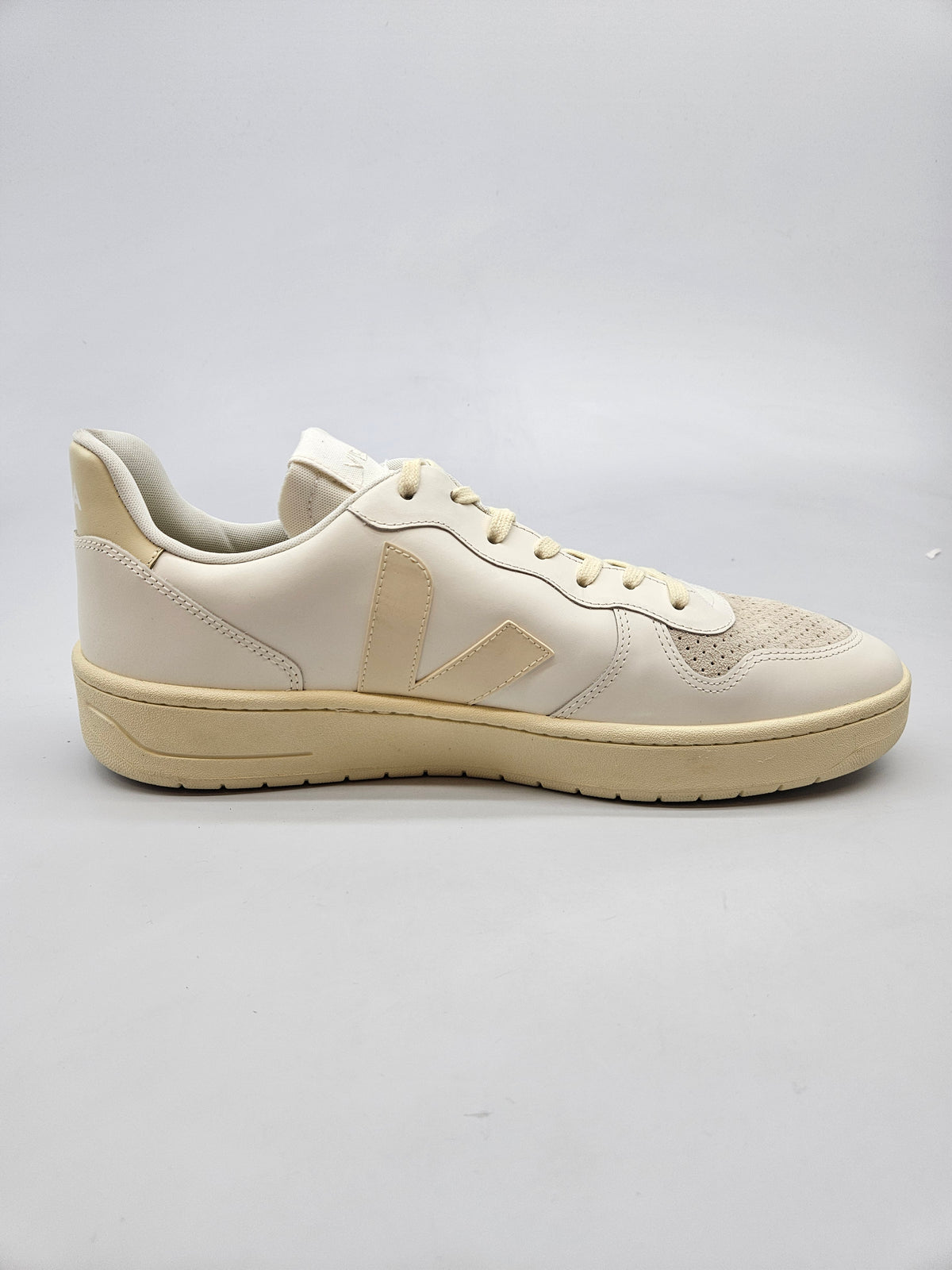 VEJA NOVI ORIGINAL PATIKI BR 48