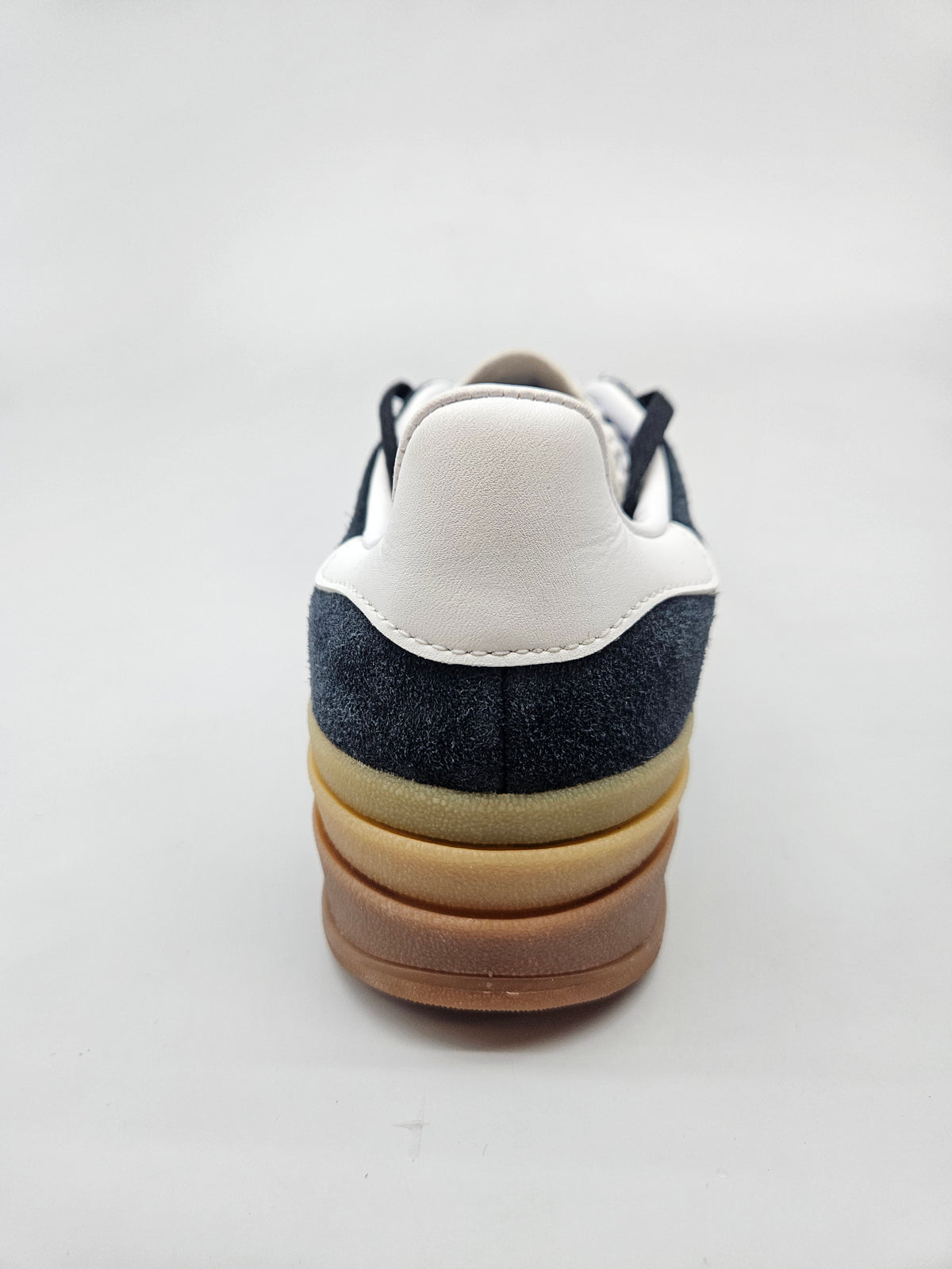 ADIDAS NOVI ORIGINAL PATIKI BR 39