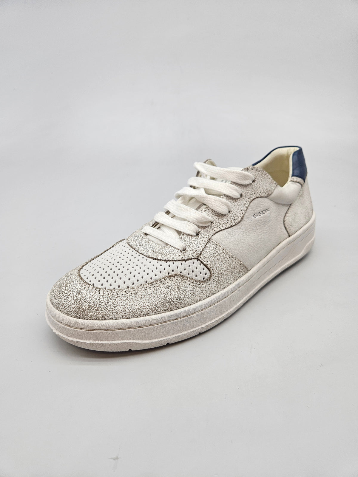 GEOX NOVI ORIGINAL PATIKI BR 41